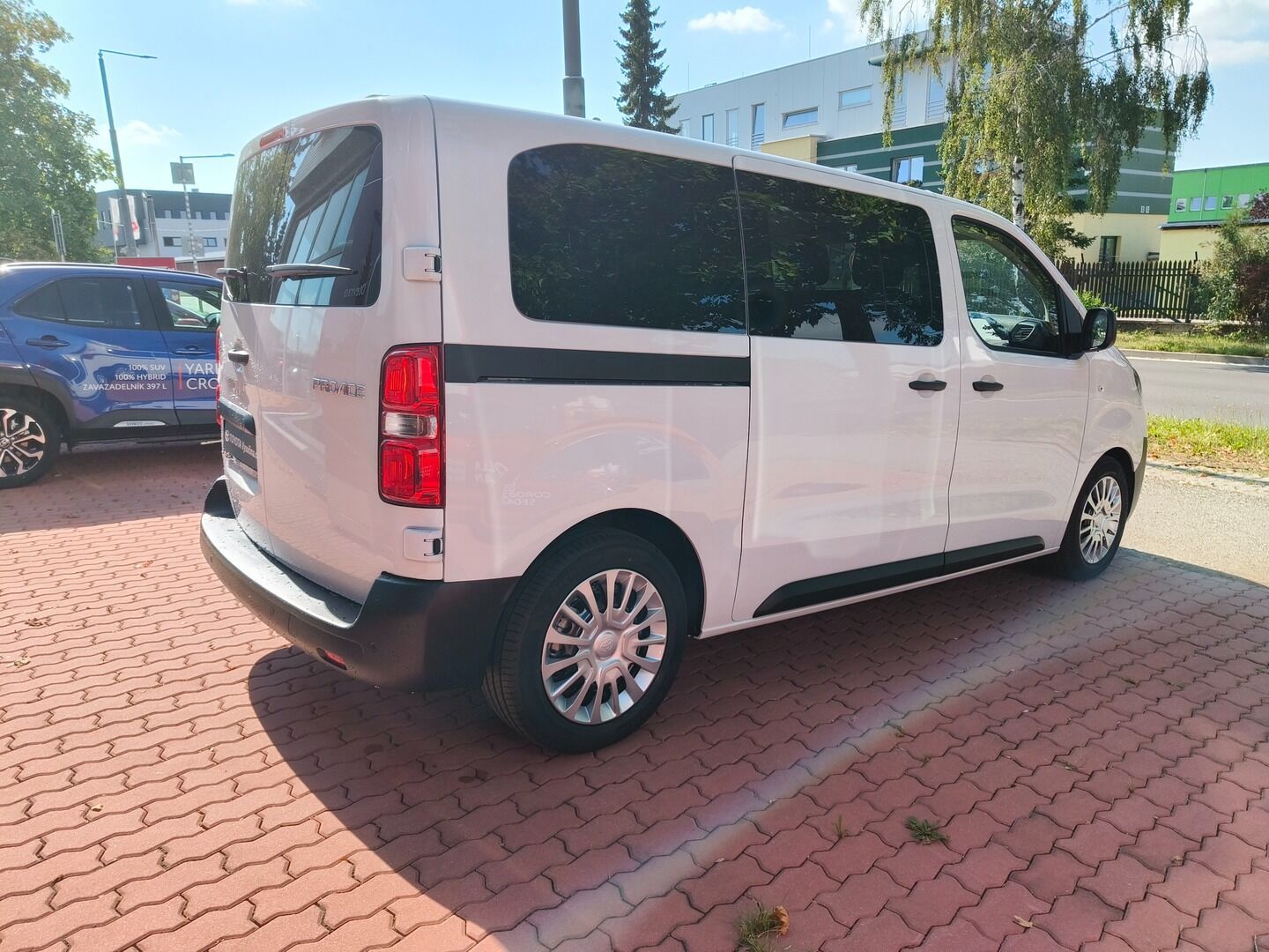 Toyota Proace Verso, L1 krátká - 2.2 150koní manuál - fotka 5