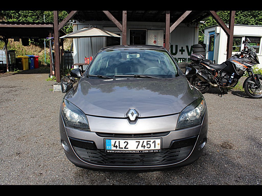 Renault Mégane, 1.6 16 V serv. knížka - fotka 2