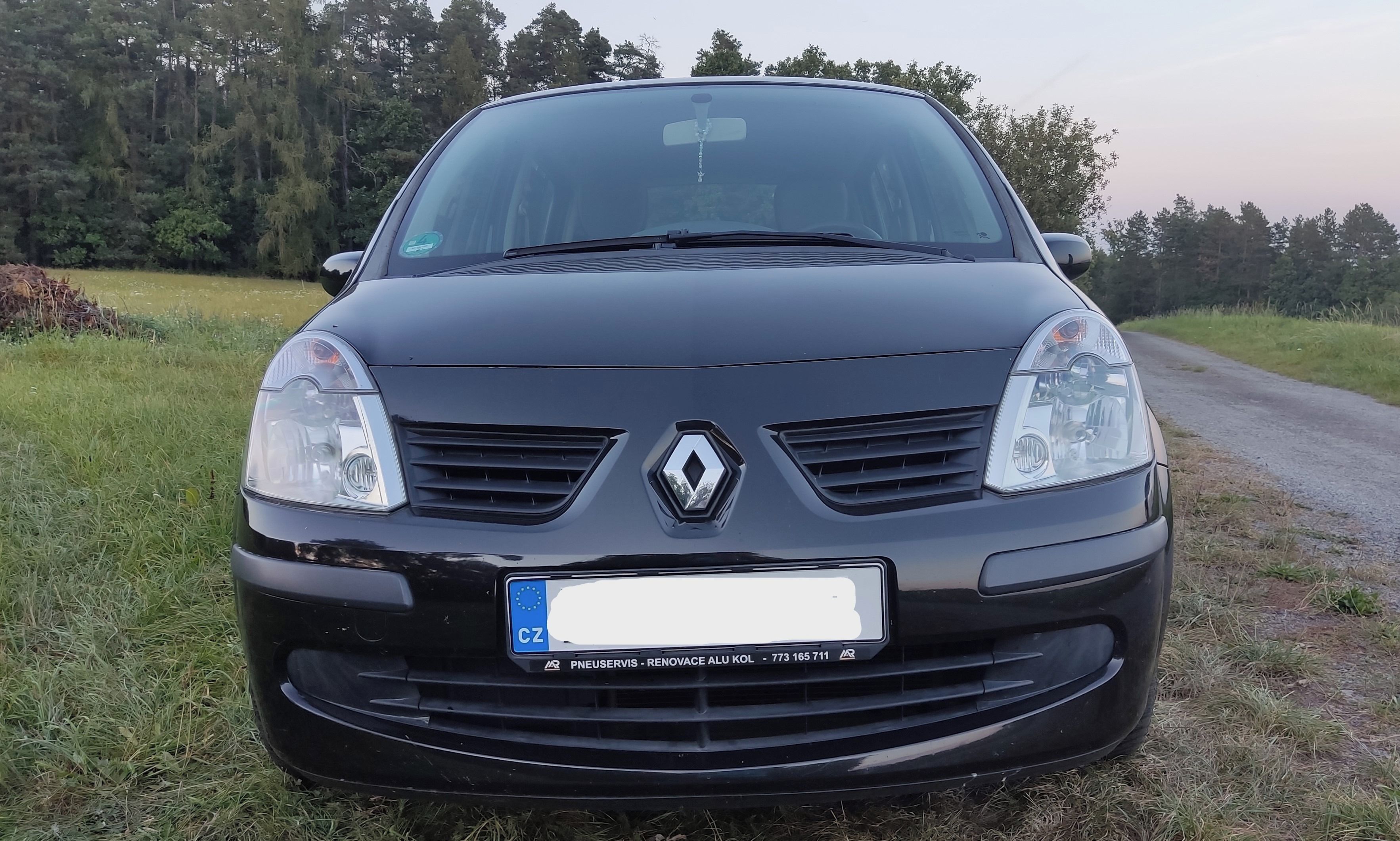 Renault Modus, 1.6 benzín,145 ...km,nové celo - fotka 5