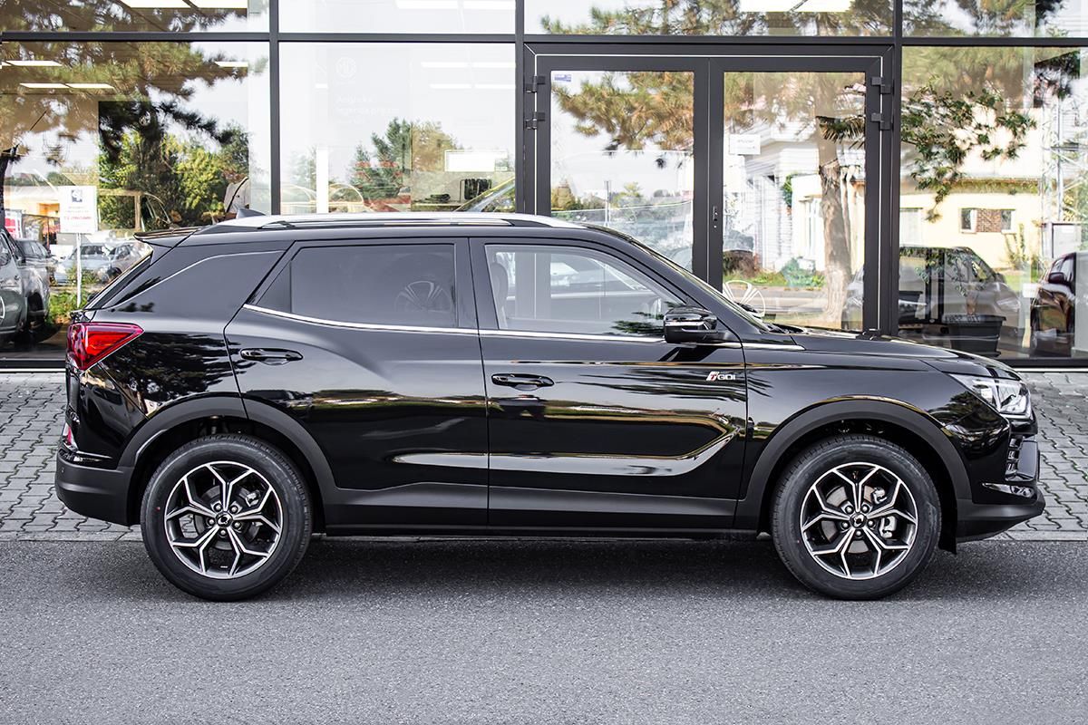 KGM Korando, 1,5 GDI AT 2WD SMART ACC - fotka 4