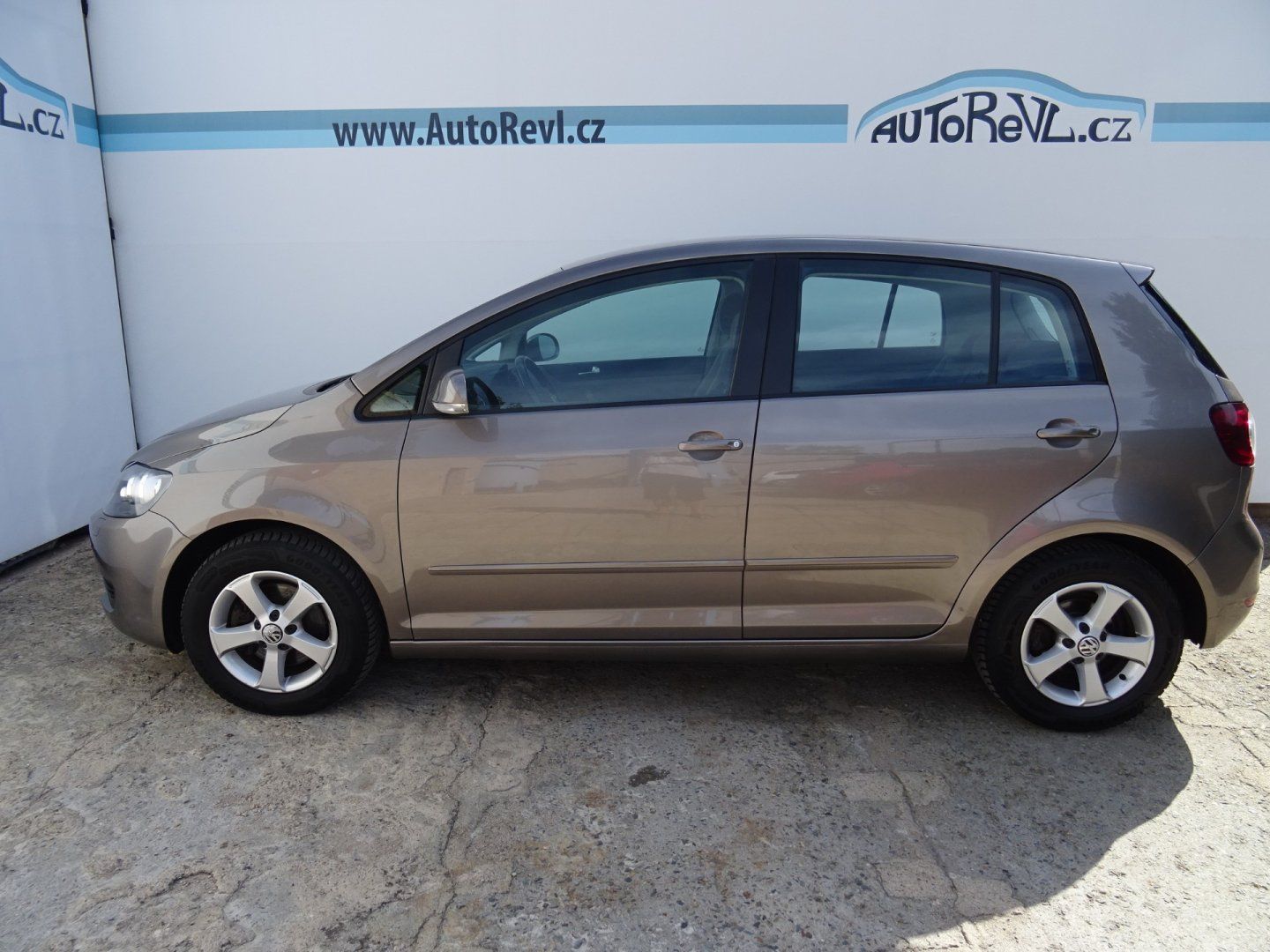 Volkswagen Golf Plus, 1.4i,90kW,1maj,S.kniha,klima - fotka 6