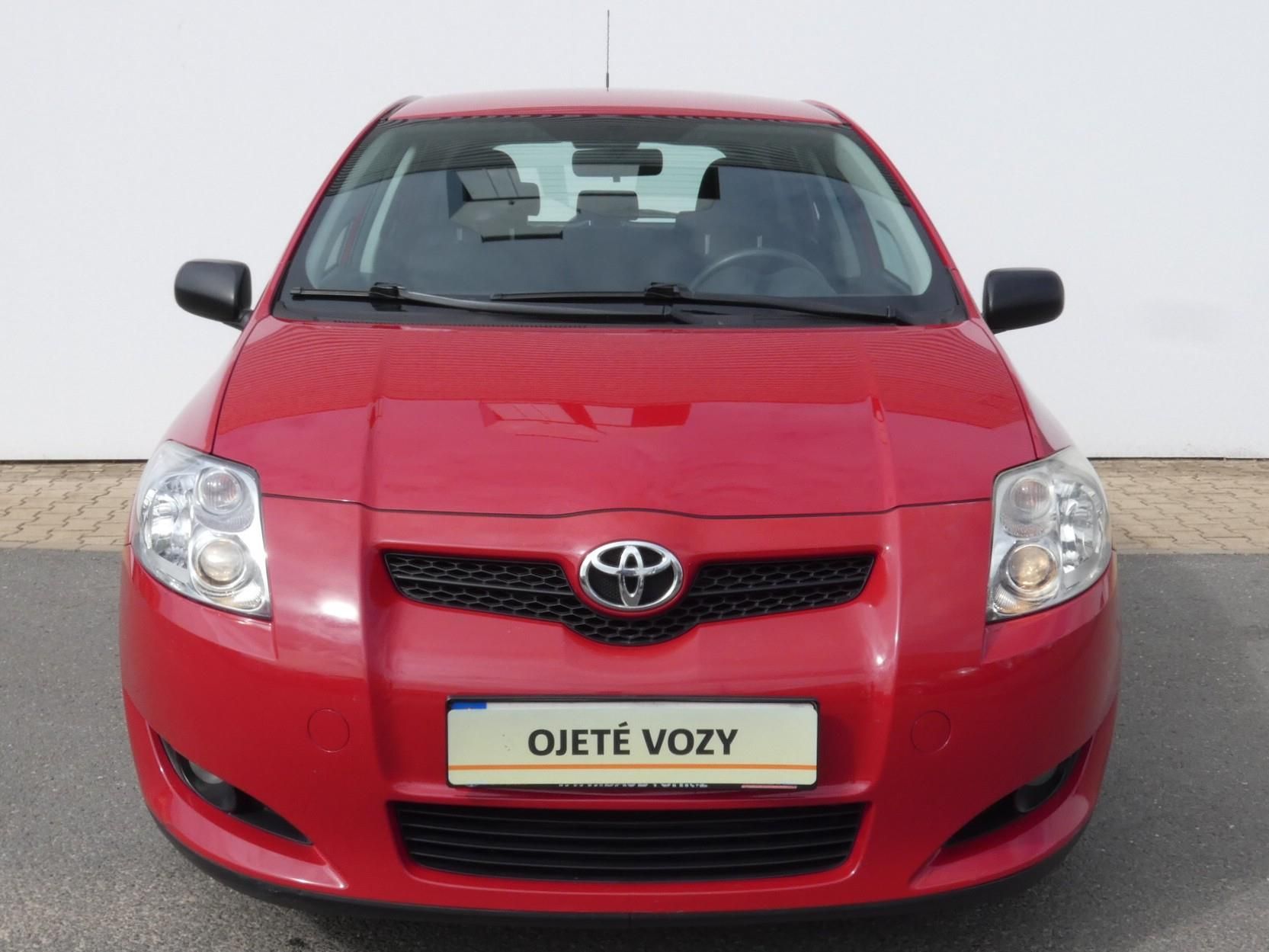 Toyota Auris, 1,6 91KW - fotka 4