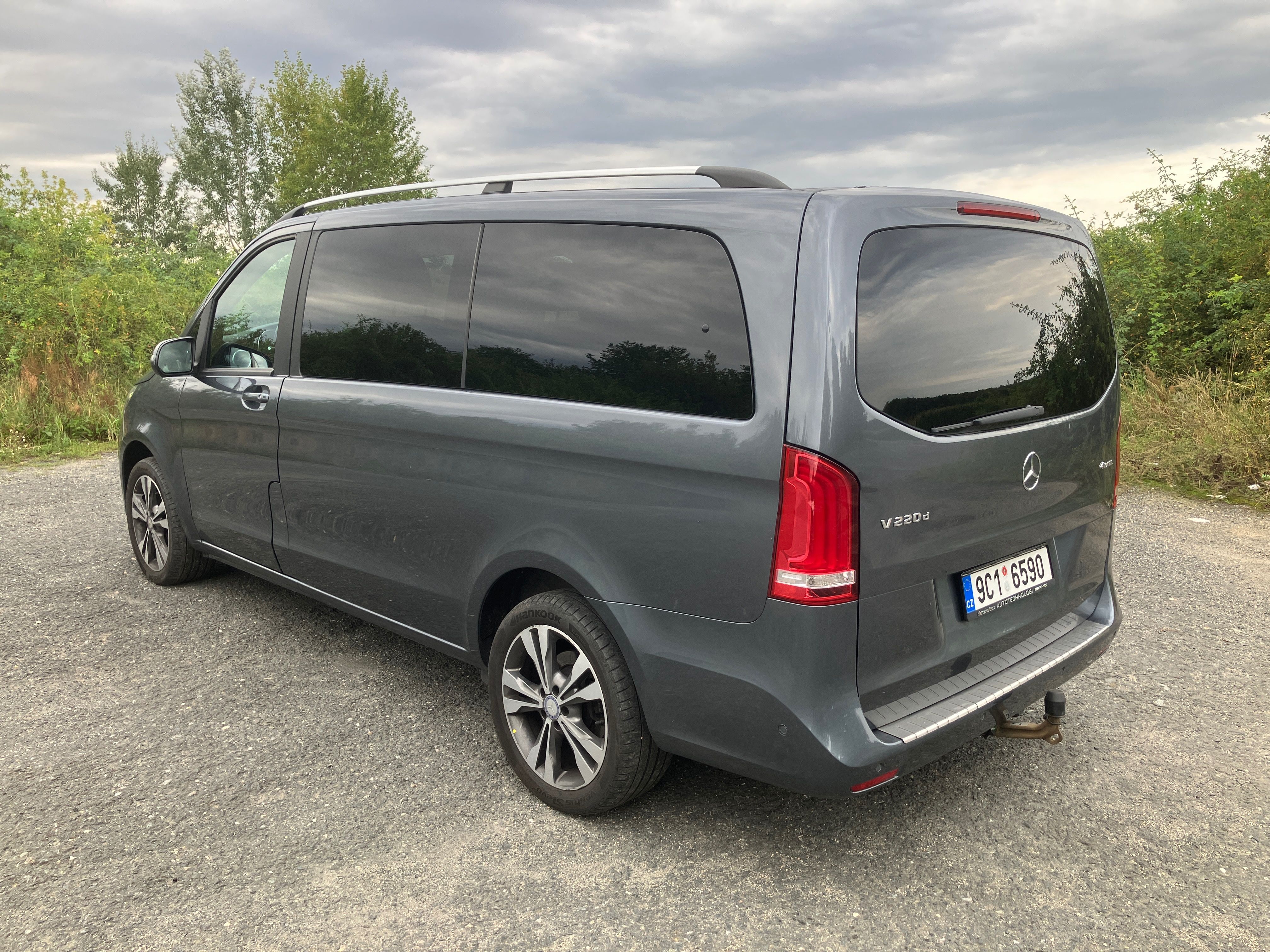 Mercedes-Benz Třídy V, V220D 4Matic tažné - fotka 4