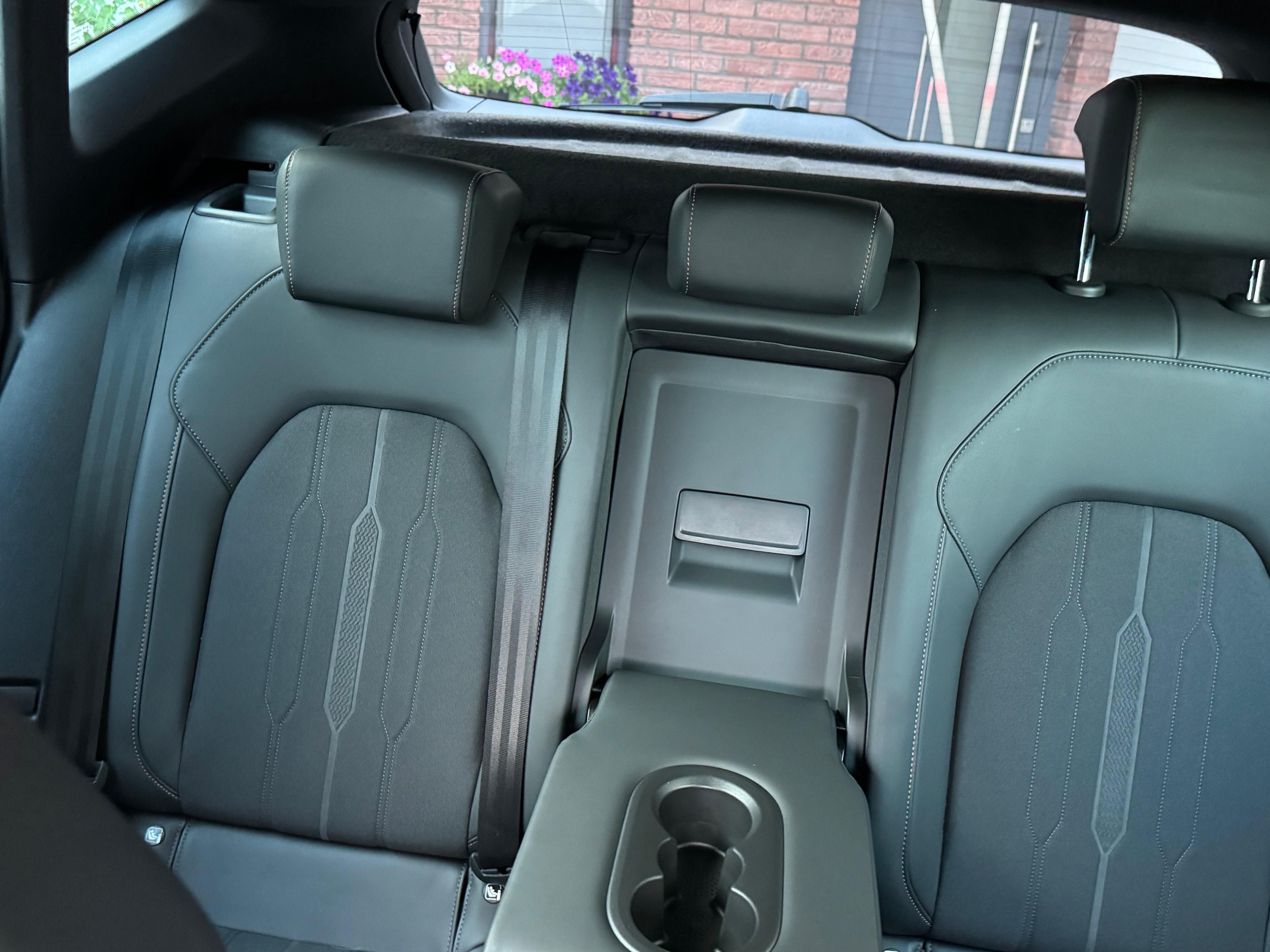 Cupra Formentor, 2.0TSI, 228kW, 42.000km - fotka 6