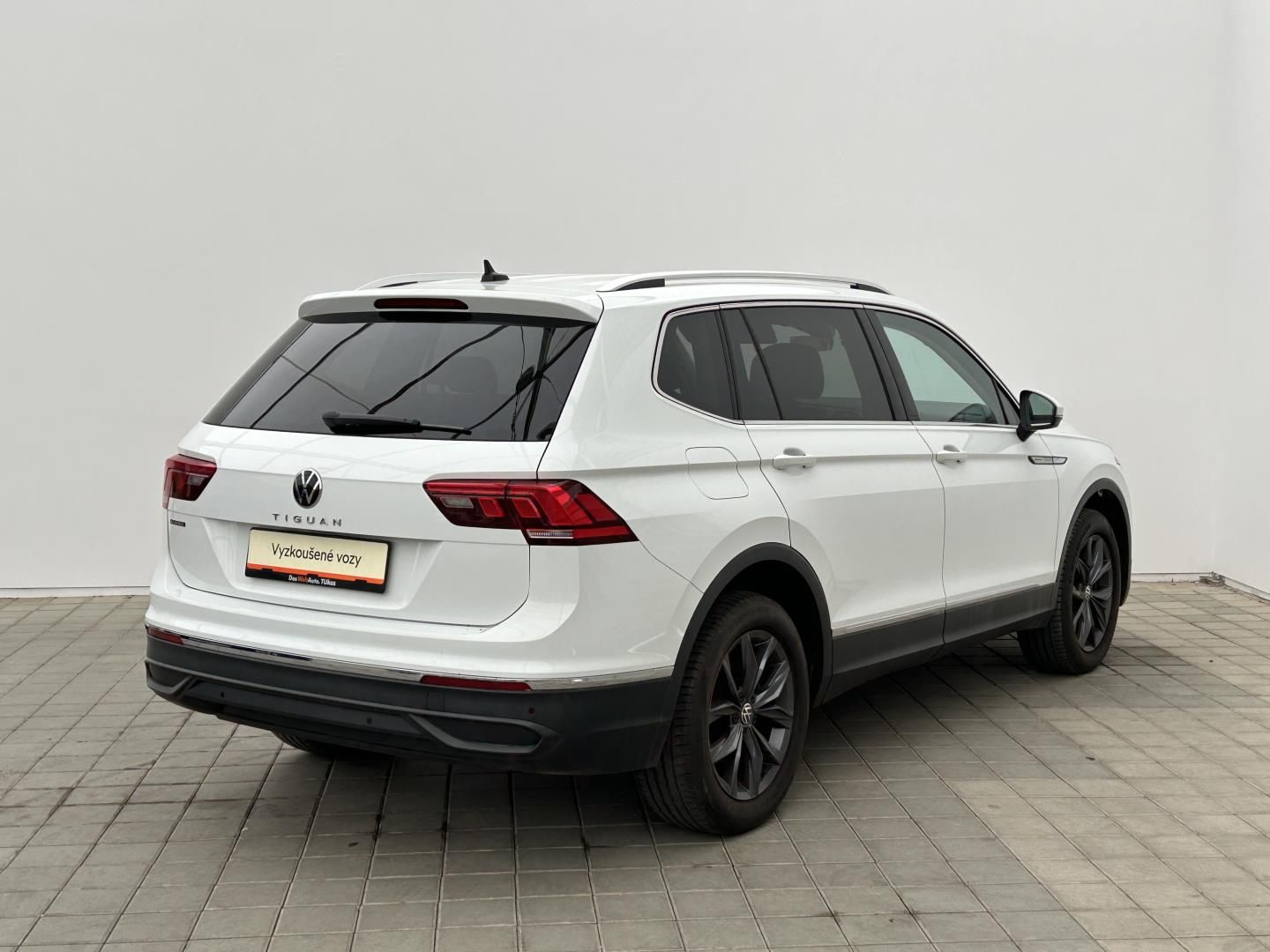 Volkswagen Tiguan Allspace, 2.0TDI 110kW LIFE - fotka 2