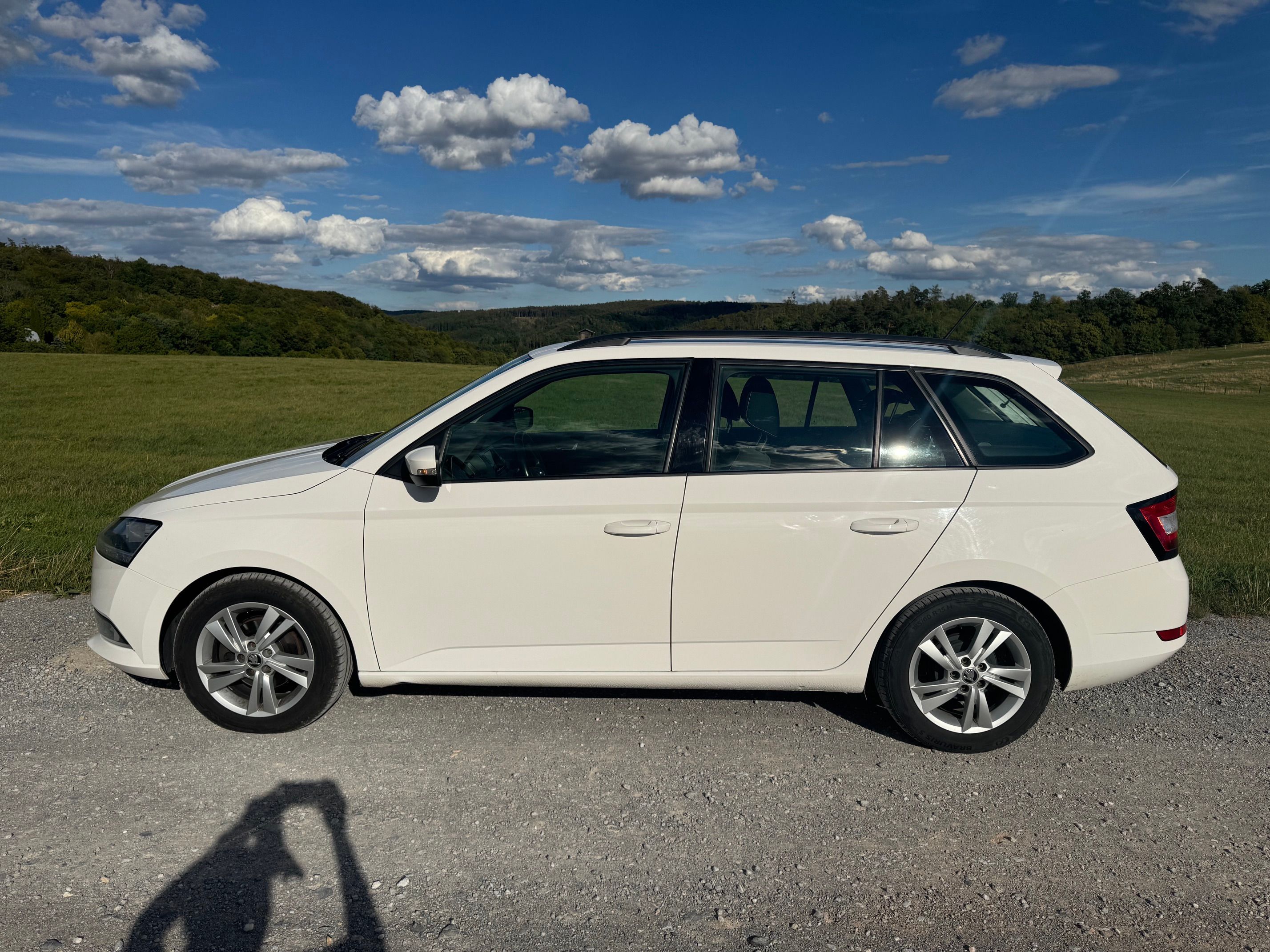 Škoda Fabia, 1.0TSI AMBITION+ 2x KOLA ČR - fotka 5