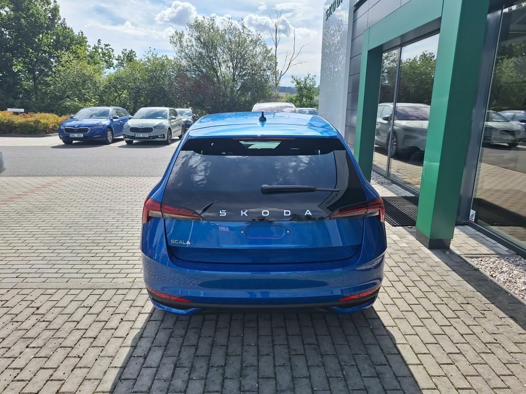 Škoda Scala, Dynamic 1,0TSI 85kW - fotka 6