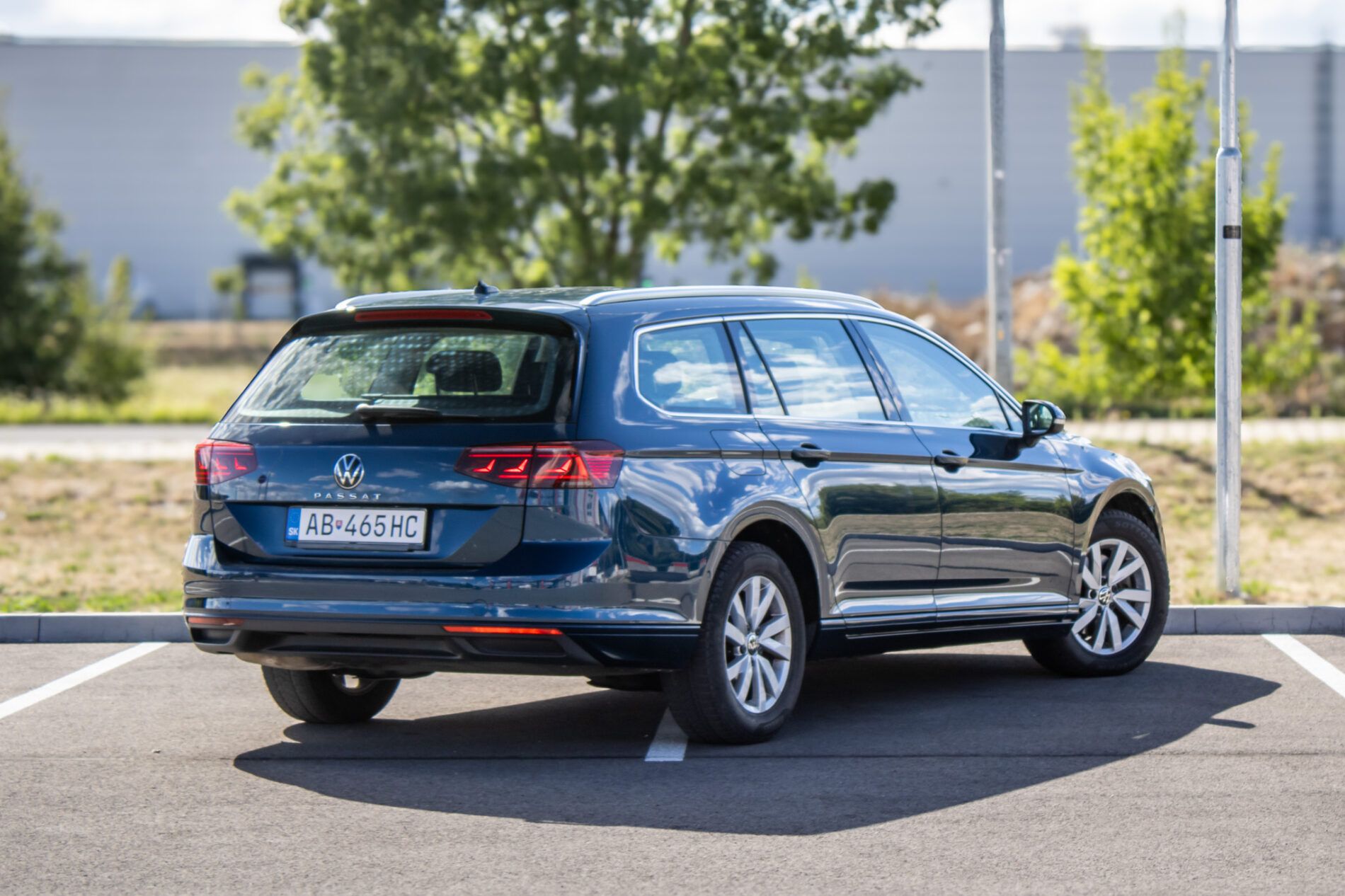 Volkswagen Passat Variant - fotka 5