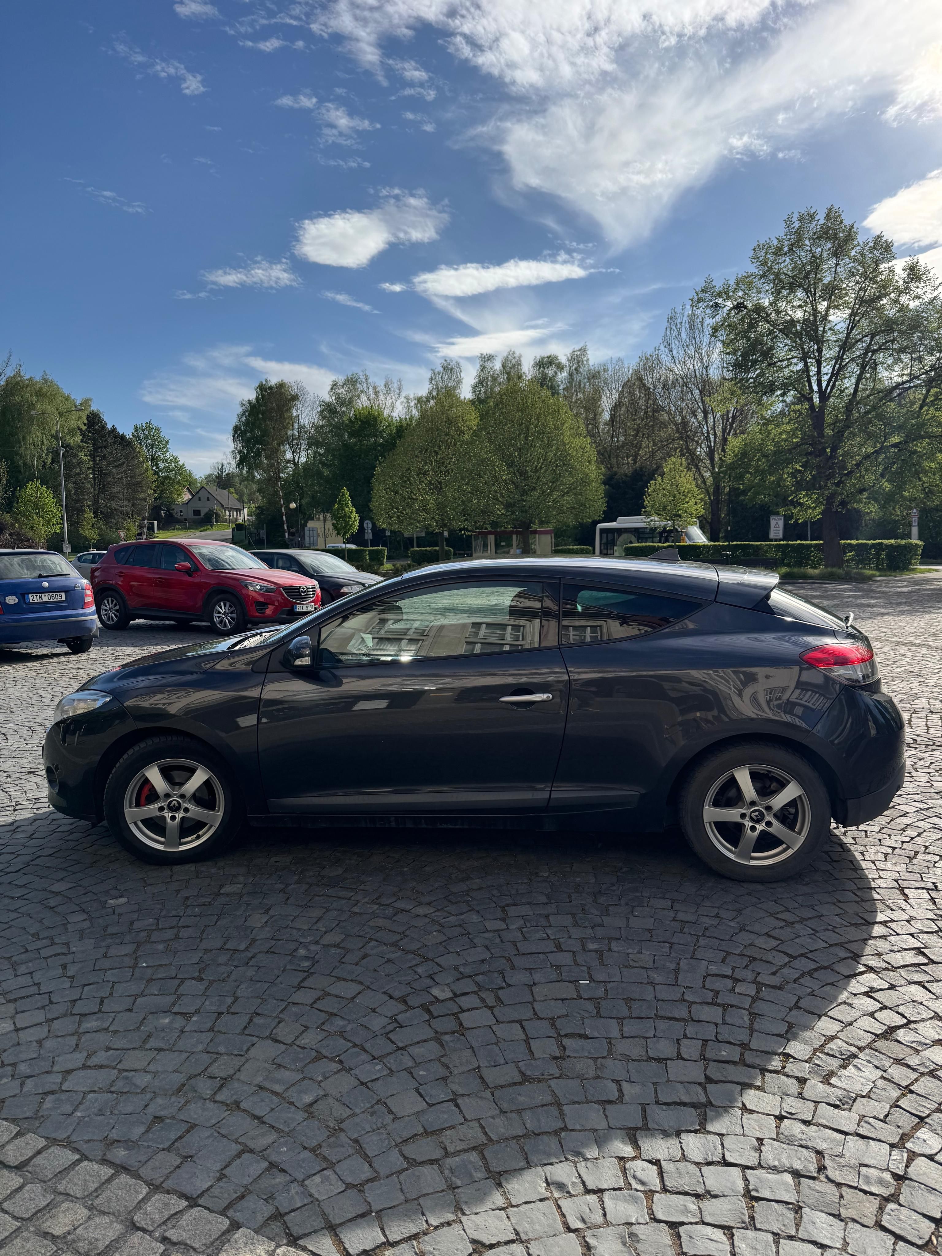 Renault Mégane, III Coupé 1.5 dCi - fotka 2