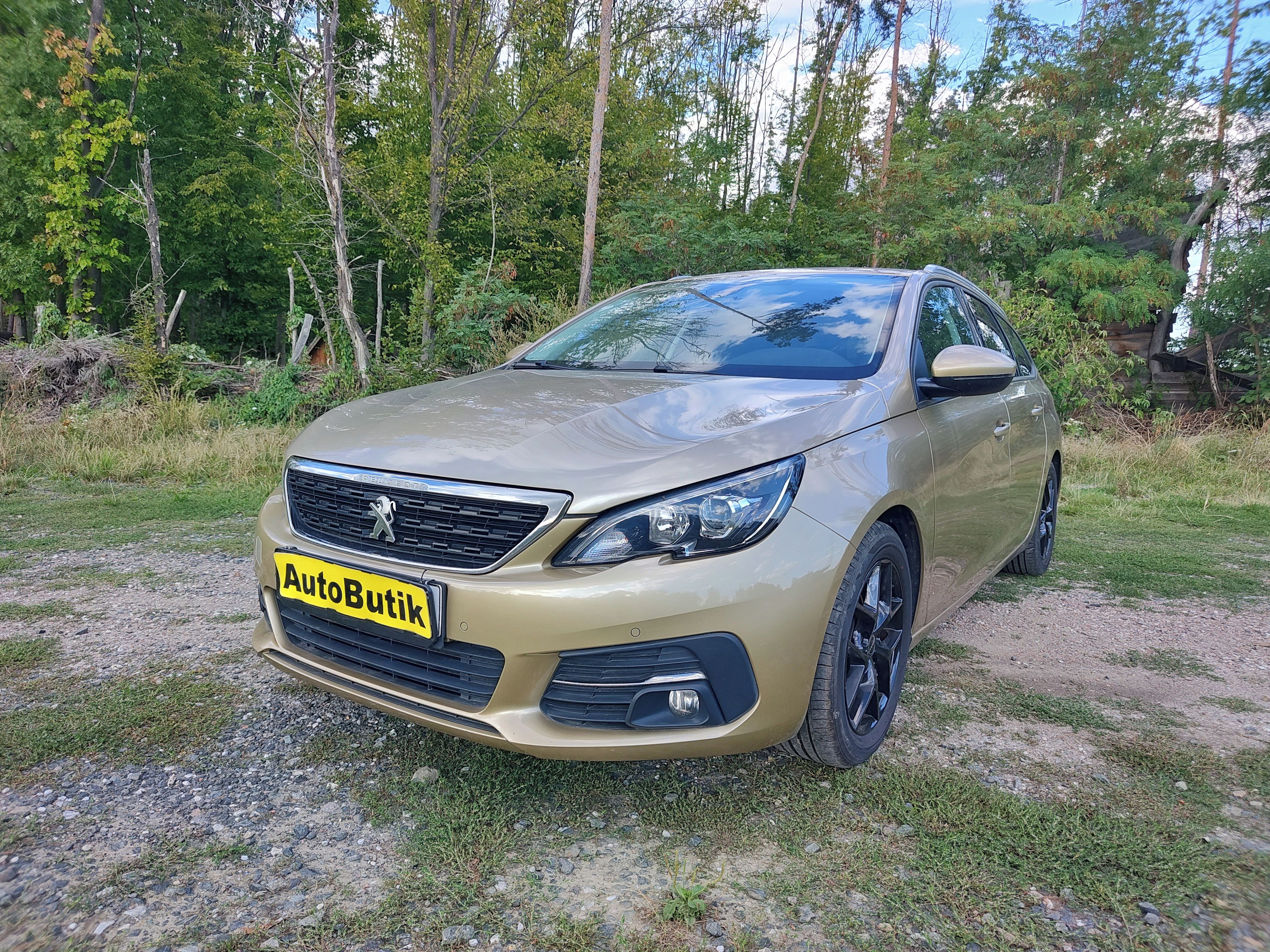 Peugeot 308, 1,2 96 Kw 1.Majitel, Původ ČR - fotka 3