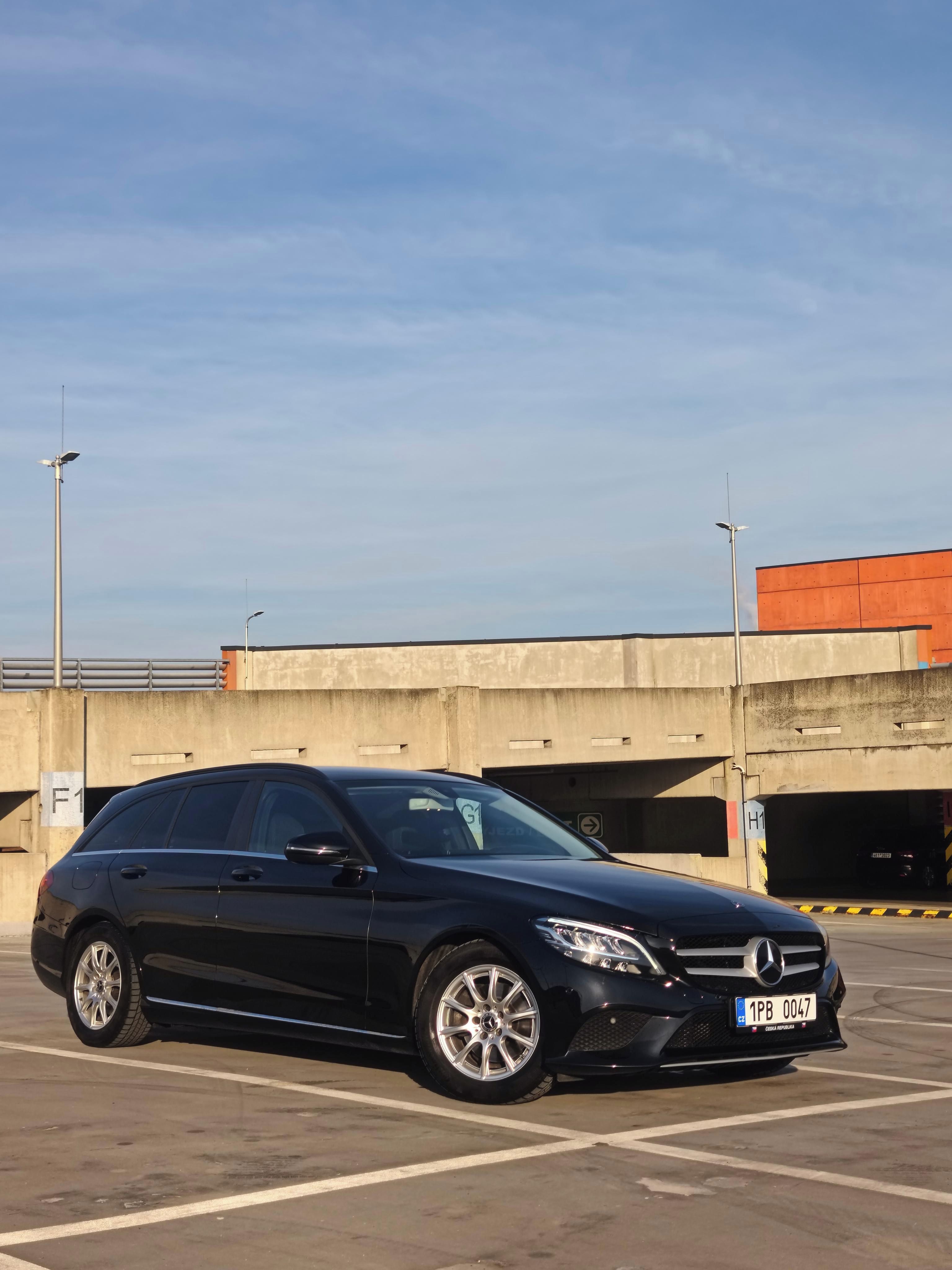 Mercedes-Benz Třídy C, C 200d Facelift 9G-TRONIC - fotka 5