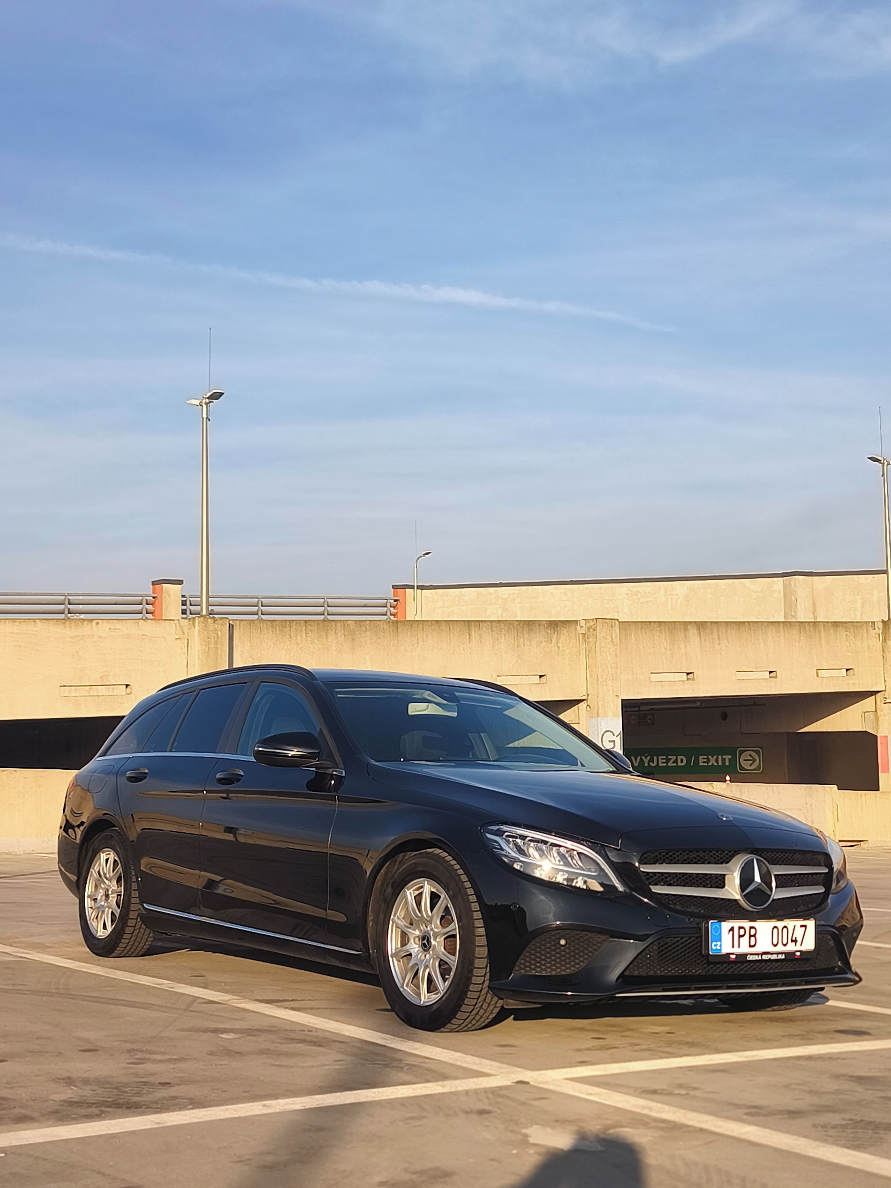Mercedes-Benz Třídy C, C 200d Facelift 9G-TRONIC - fotka 3