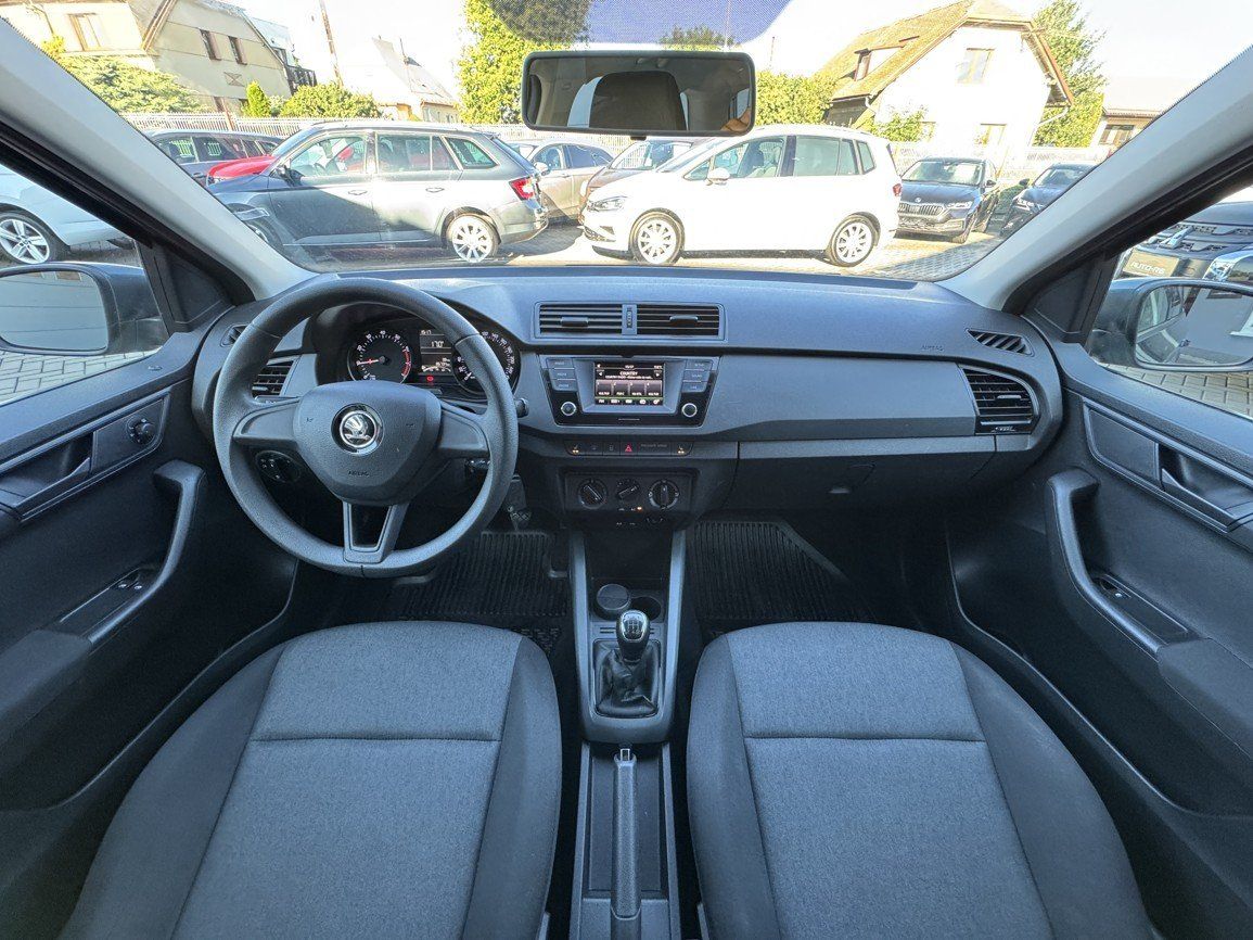 Škoda Fabia, 1.0MPi Klima Výhřev Sedadel BT - fotka 6