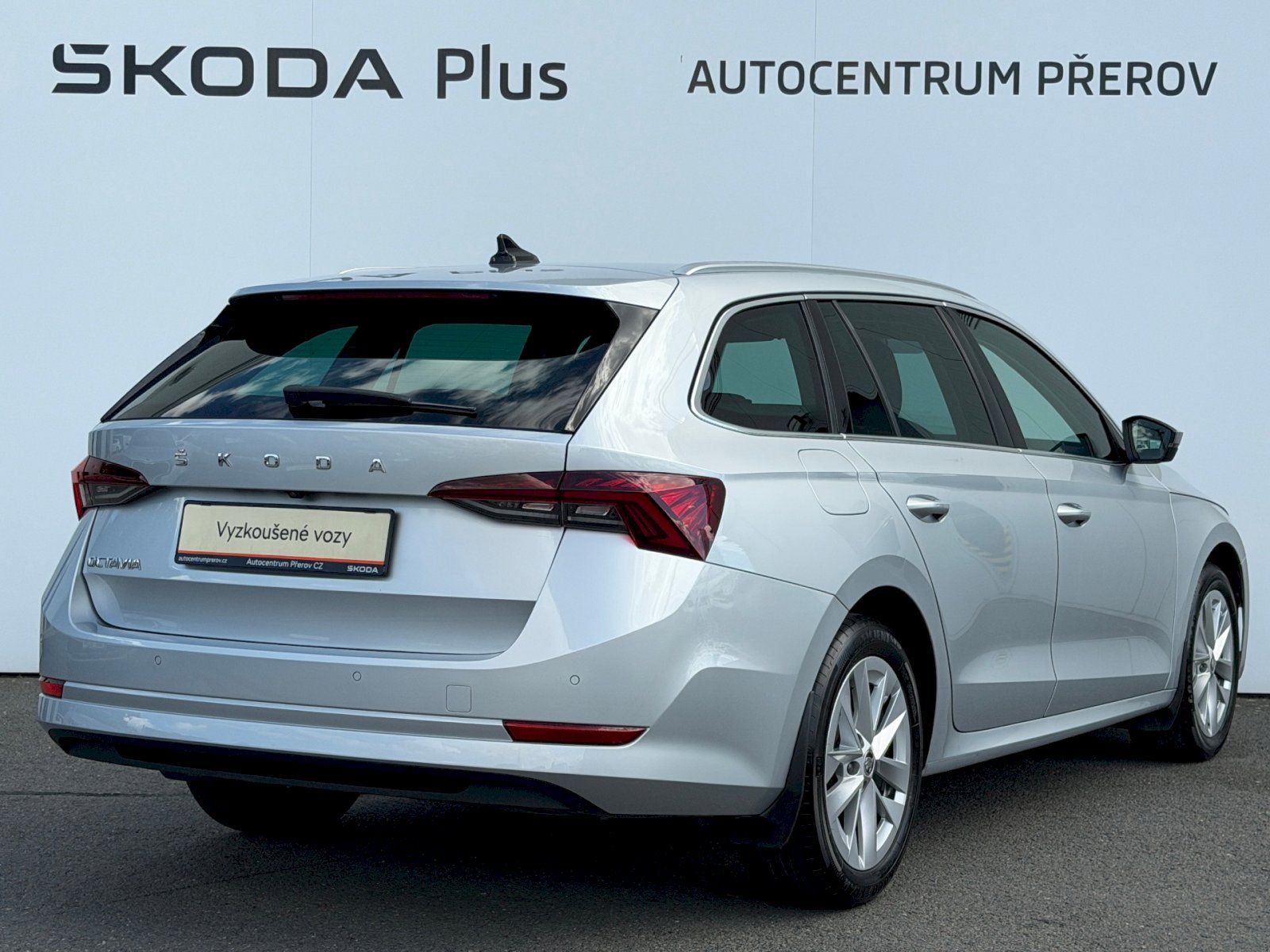 Škoda Octavia, Combi 1.5 TSI 110kW Style Plus - fotka 2