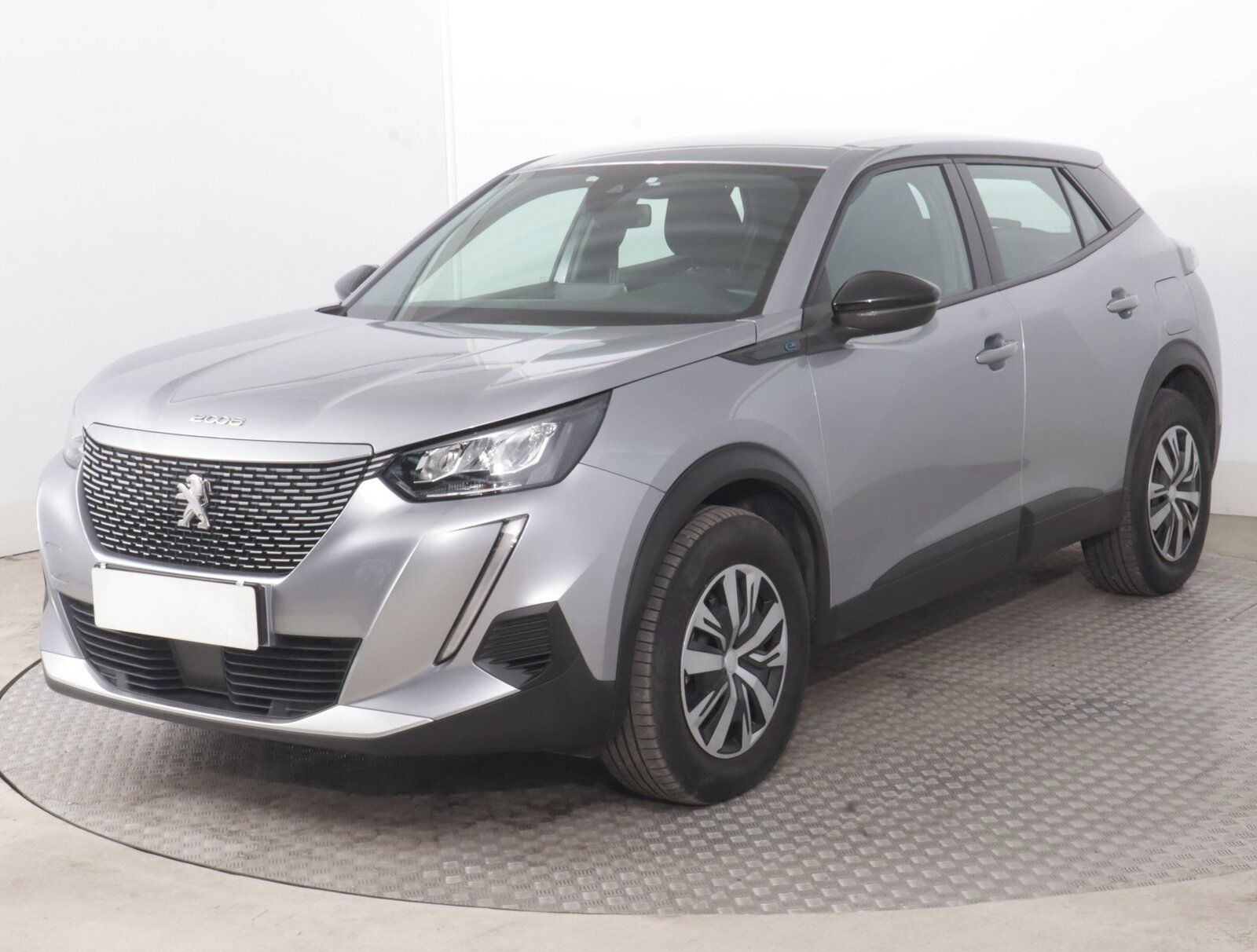 Peugeot 2008, 50 kWh, Active Pack, Automat - fotka 2