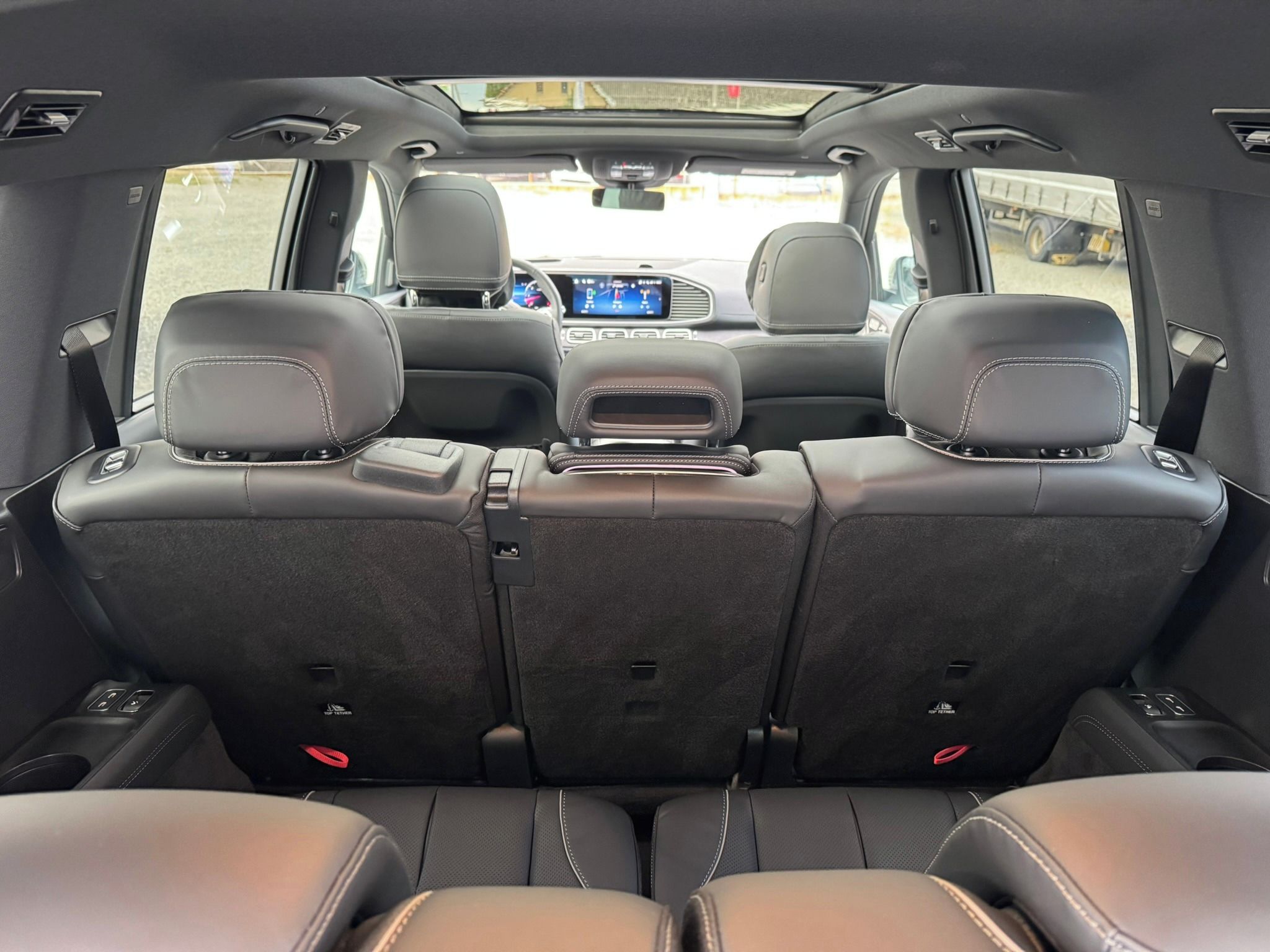 Mercedes-Benz GLS, GLS 450 d 4MATIC - fotka 4