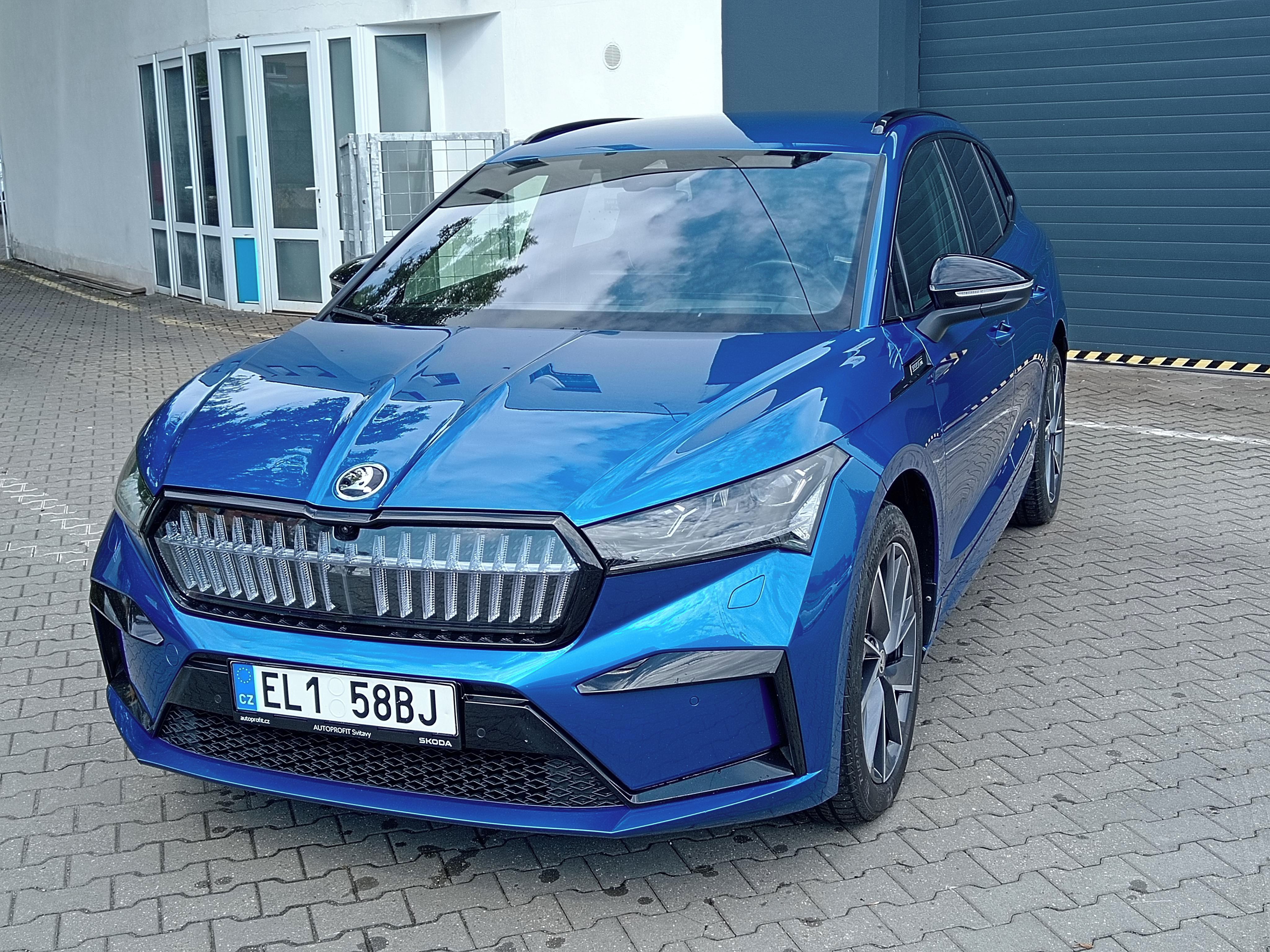 Škoda Enyaq, 80x Sportline 4x4 - fotka 3