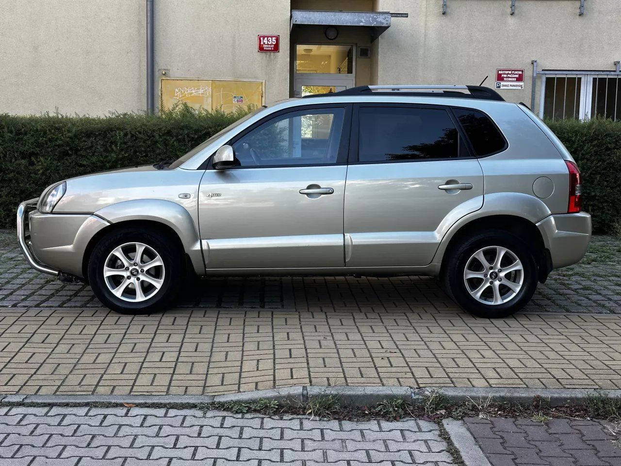 Hyundai Tucson, 2.0 CRDI 103kW SUV 4x4 Tažné - fotka 6