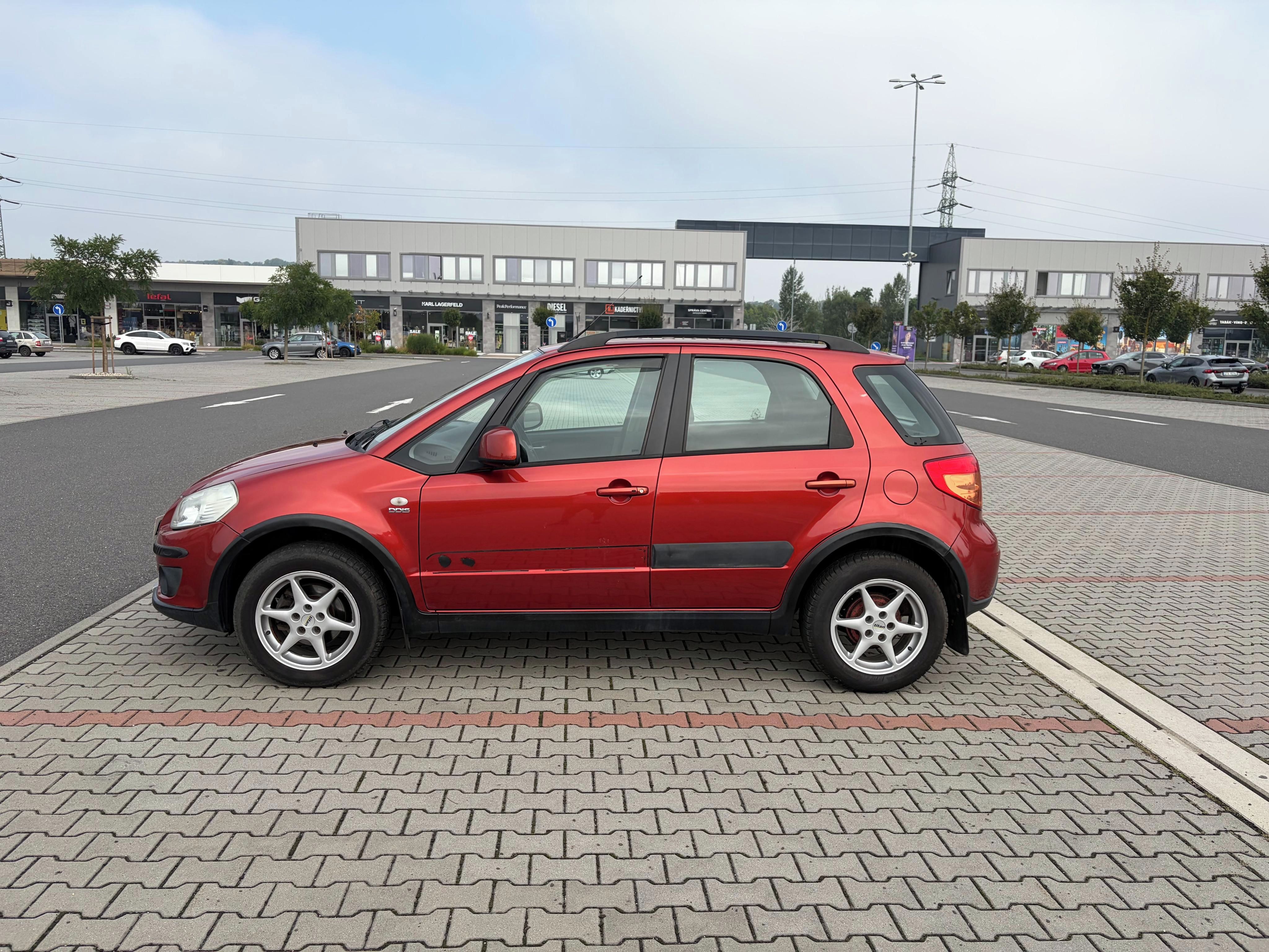 Suzuki SX4, 1.9 DDIs 4x4 naj.128t TZ - fotka 6
