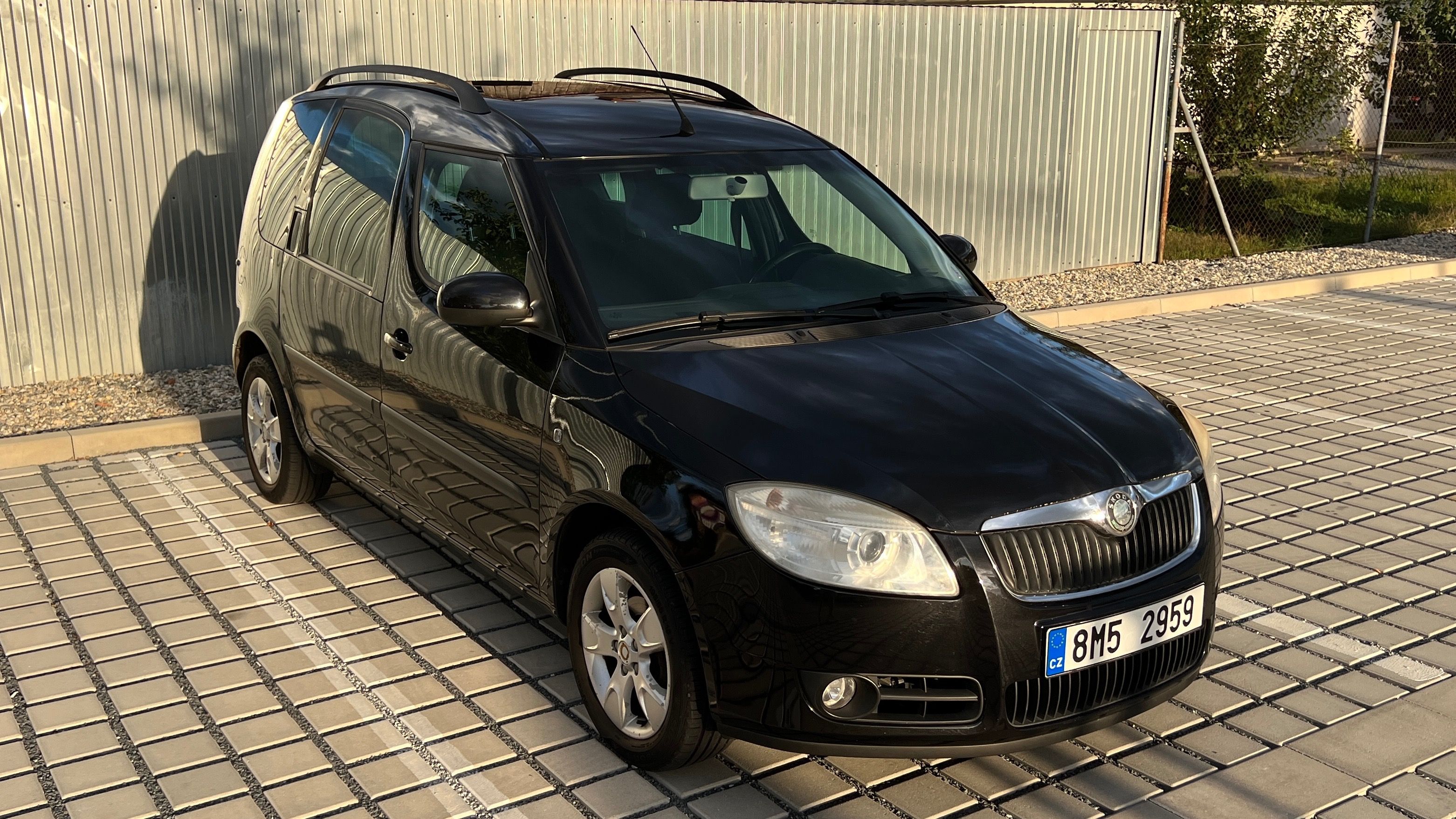 Škoda Roomster, 1.4 16V - fotka 4