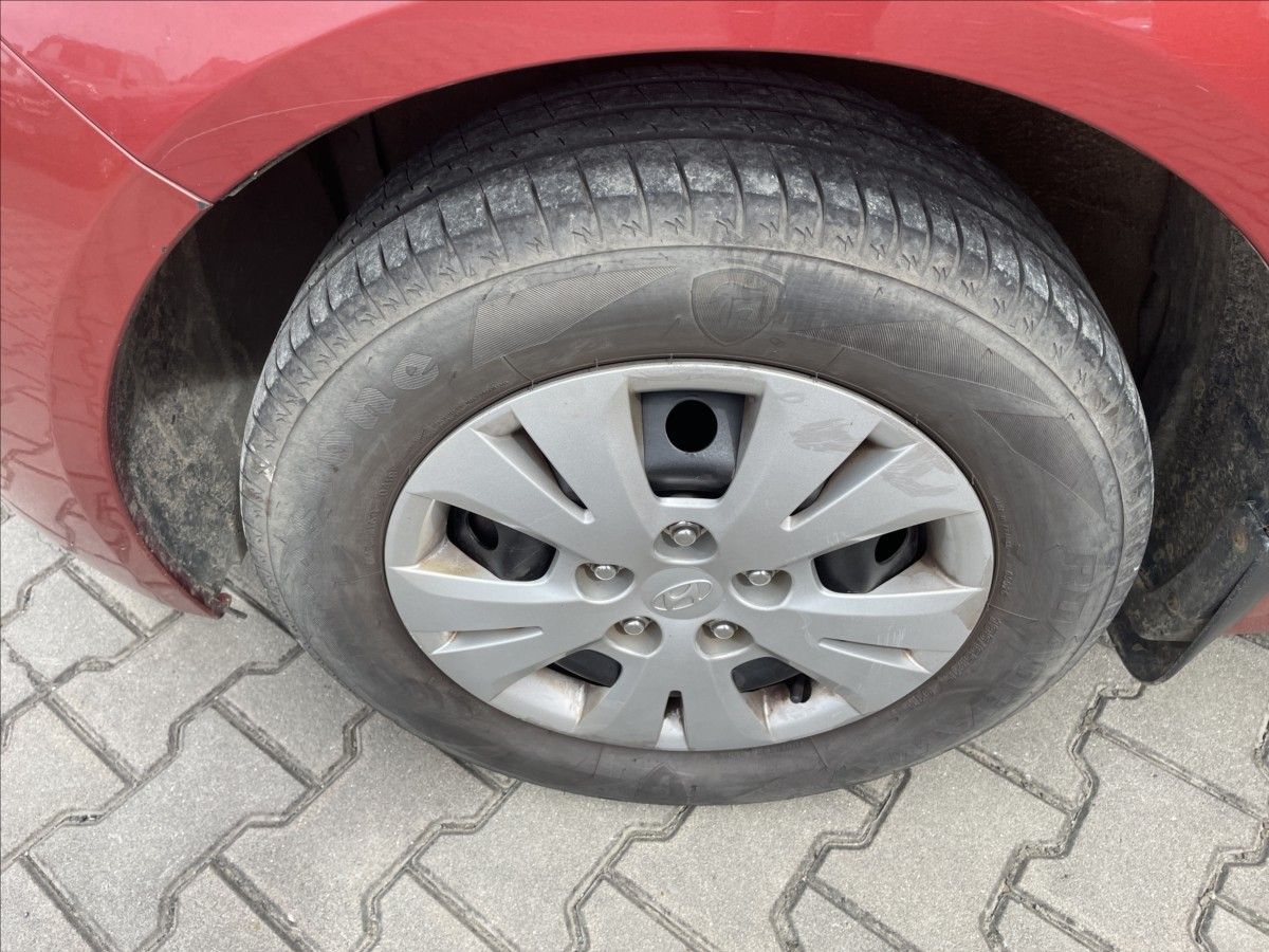 Hyundai ix20, 1,4 CVVT 2.MAJITEL v ČR NOVÉ S - fotka 6