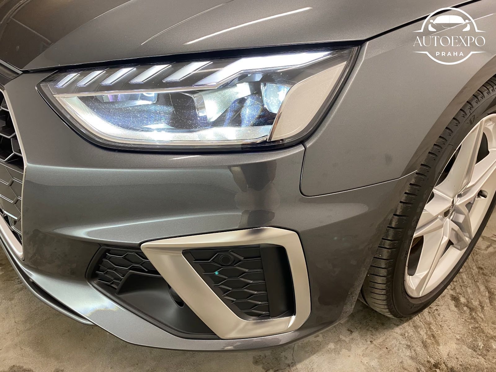Audi A4, Avant 50 TDI quattro S line* - fotka 6
