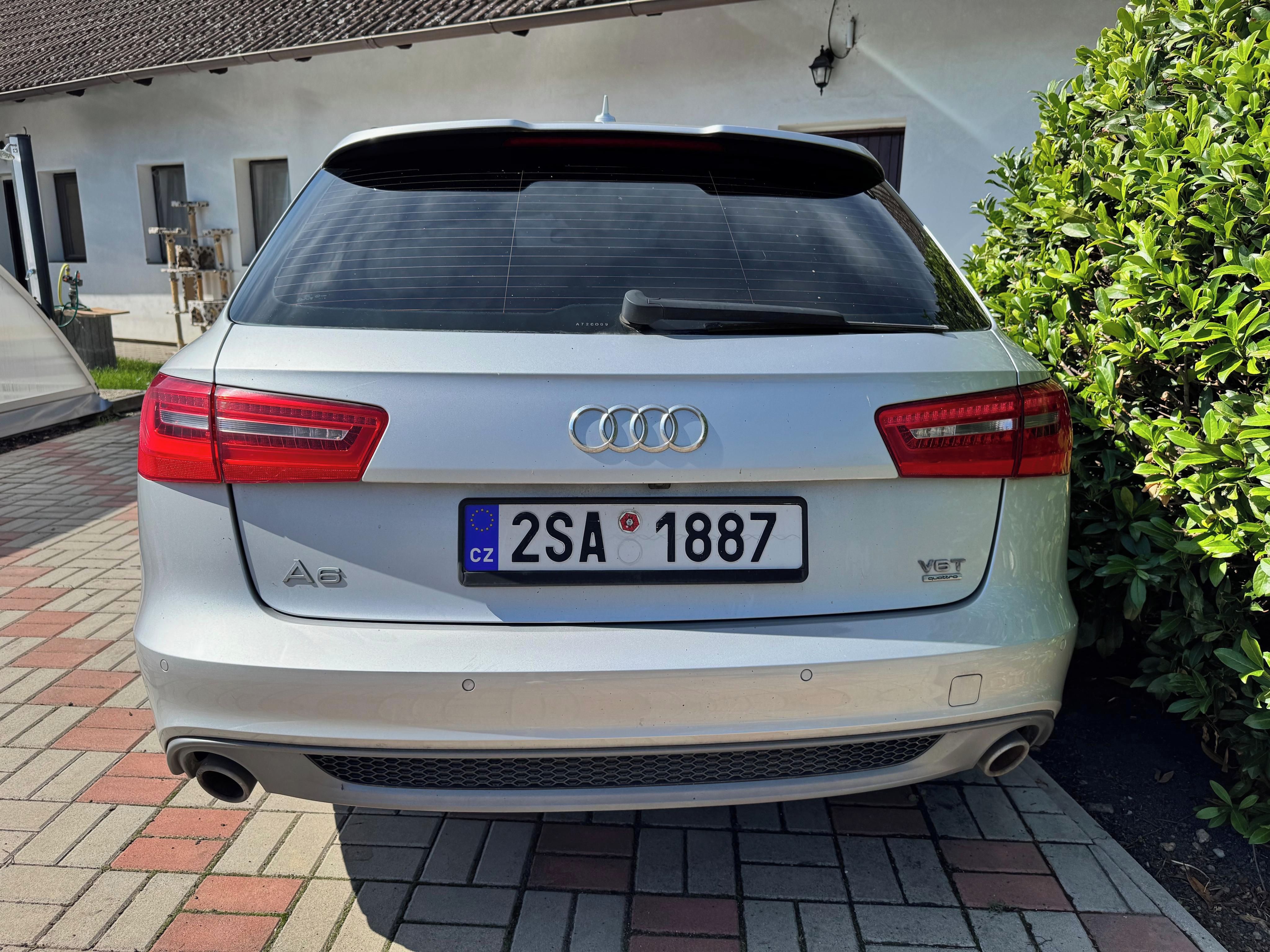 Audi A6, kombi ve verzi S-line 4x4 - fotka 6