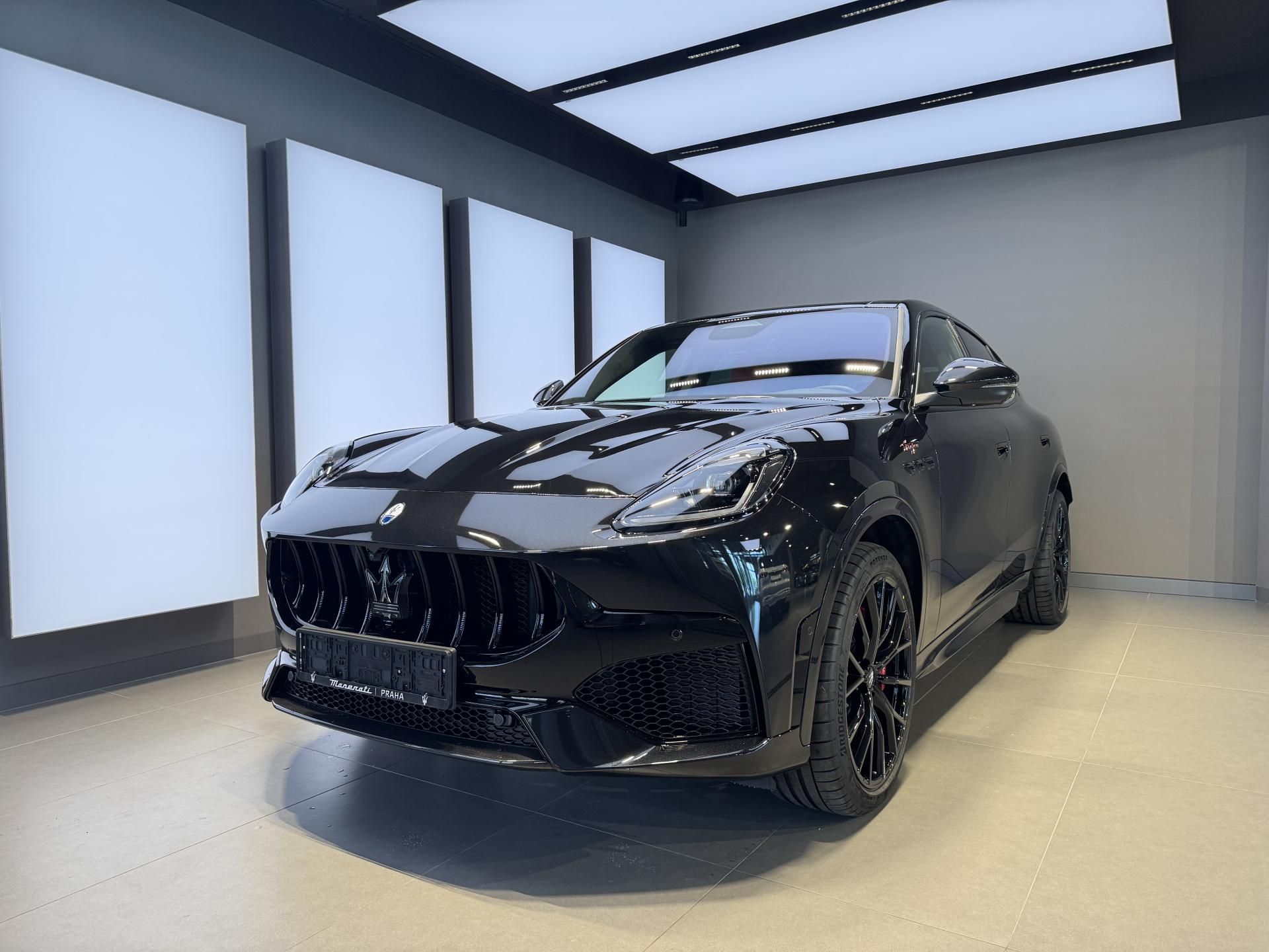 Maserati Grecale, Trofeo 530HP