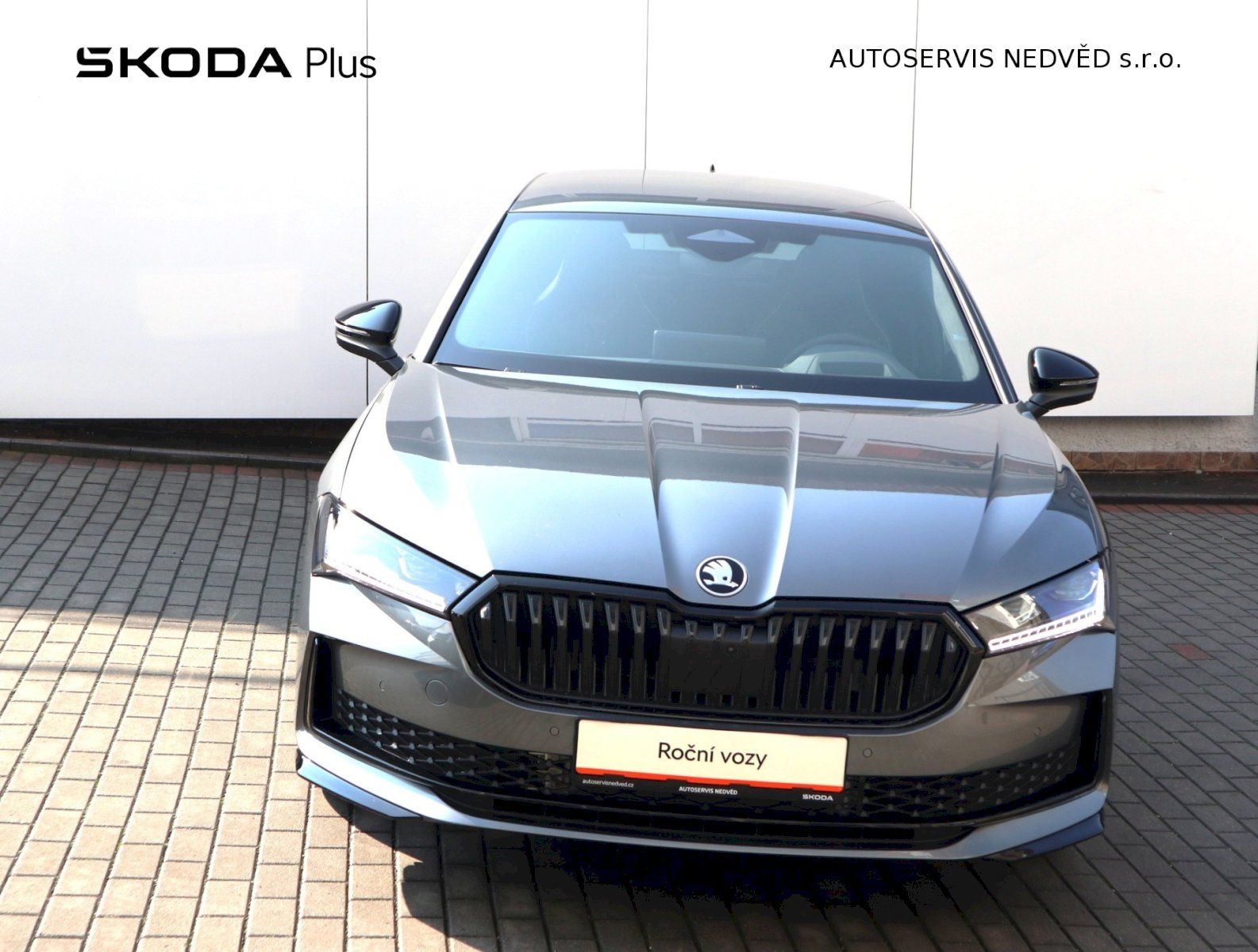 Škoda Superb, Sportline 2,0 TDI 142 kW 7-stu - fotka 4