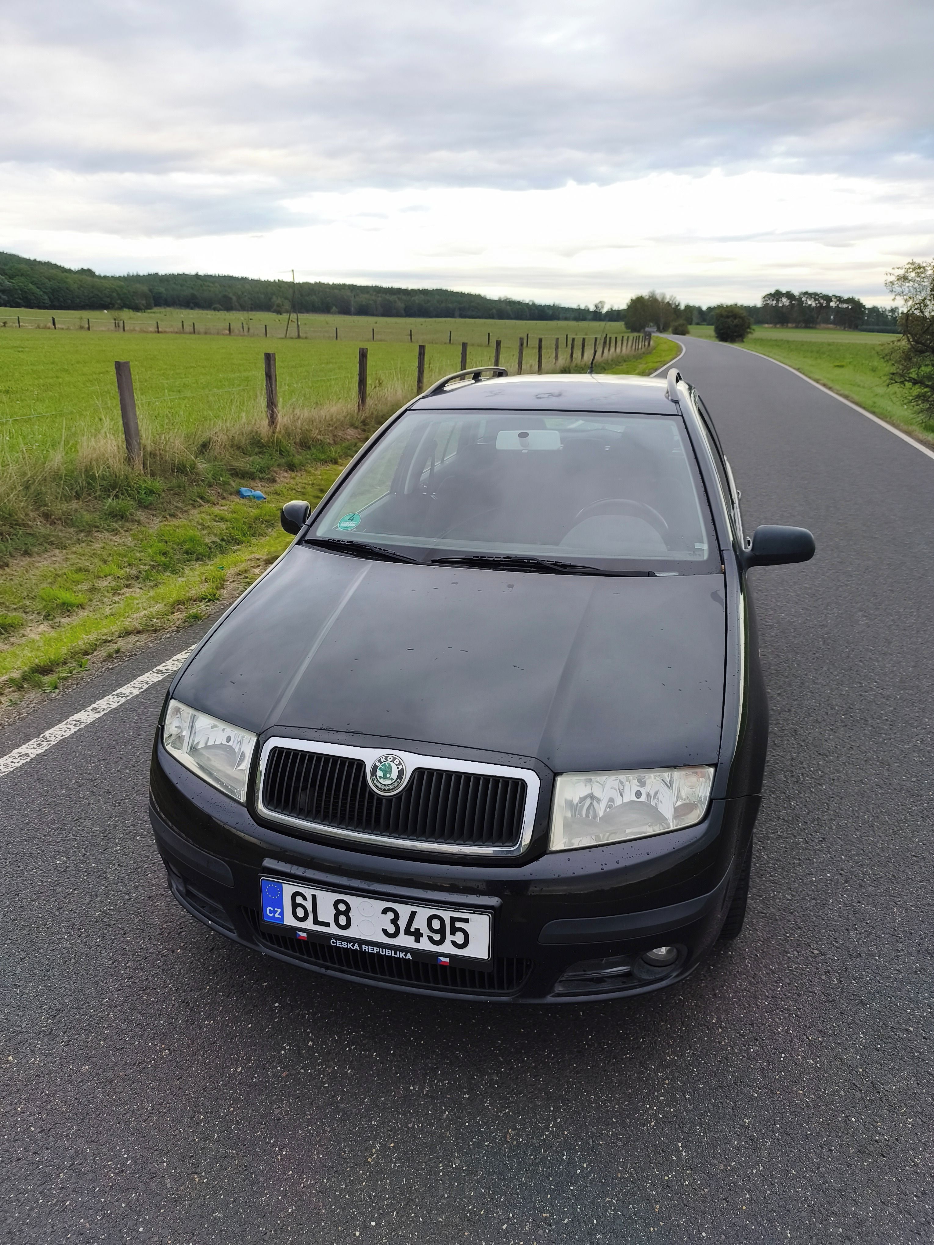 Škoda Fabia, Škoda Fabia I 1.4 16V 74 kW - fotka 2
