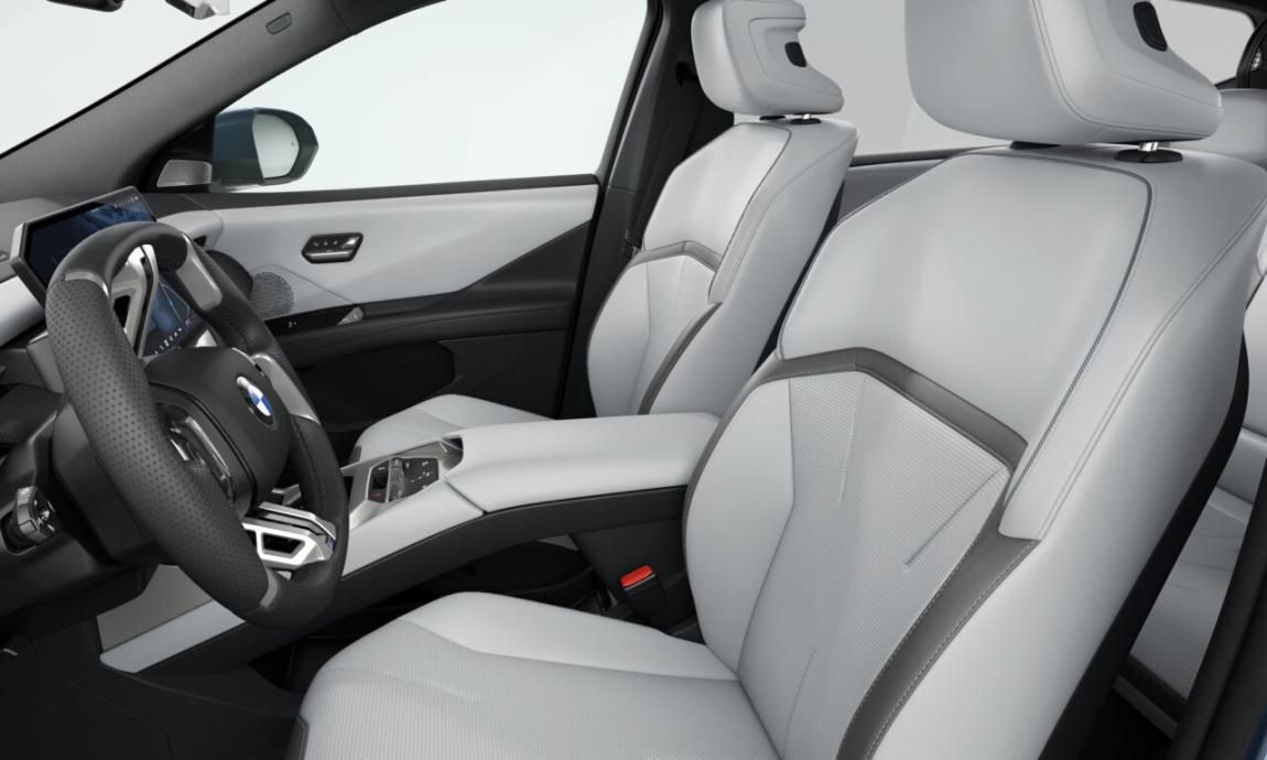 BMW iX3, 50 xDrive - fotka 4