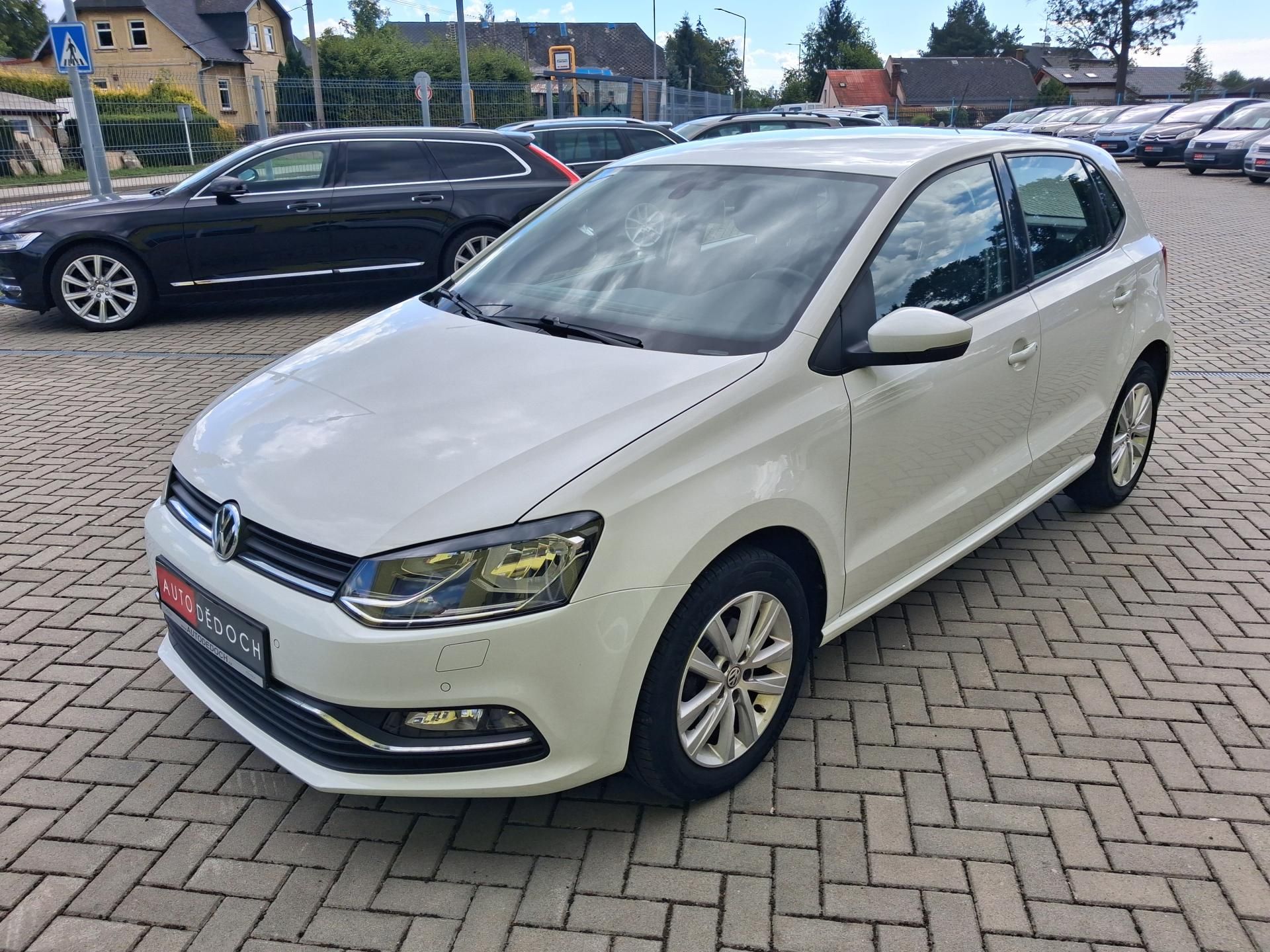 Volkswagen Polo, 1,0MPi POUZE 65t.km! VYHŘ.SED. - fotka 3