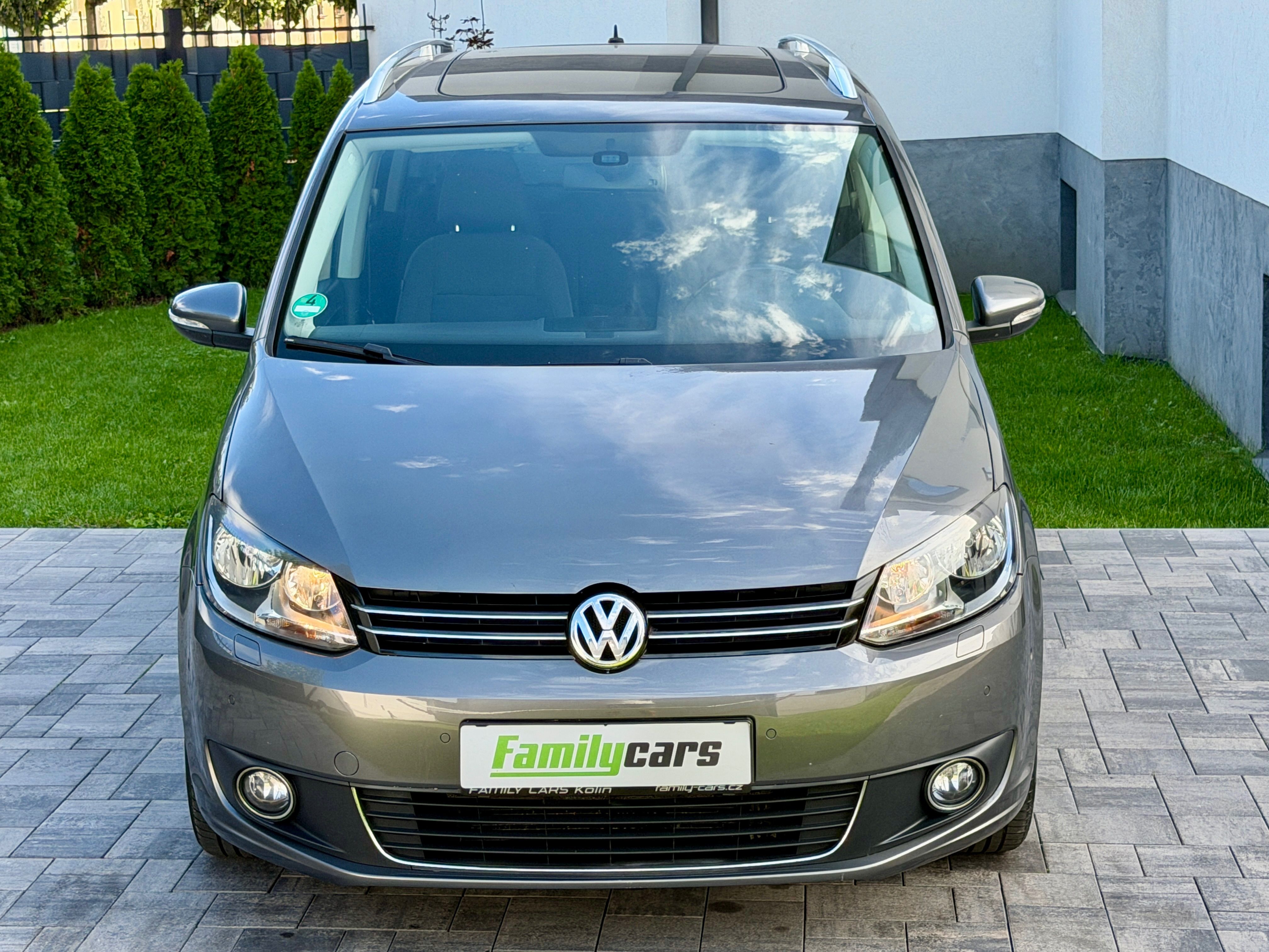 Volkswagen Touran, 1.2i,HIGHLINE,NOVÉ ROZVODY - fotka 2