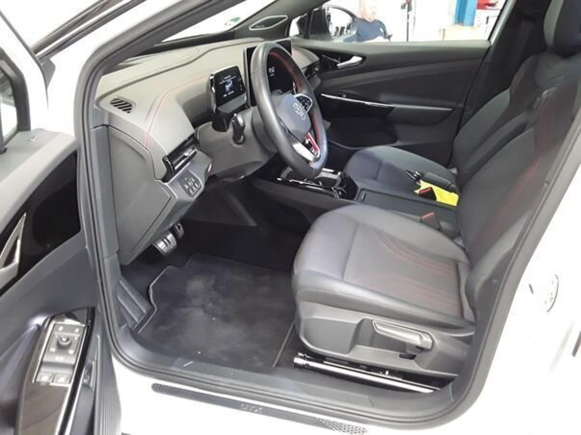Volkswagen ID.4, GTX 4M IQ Pano DCC HuD 360 Taž - fotka 5