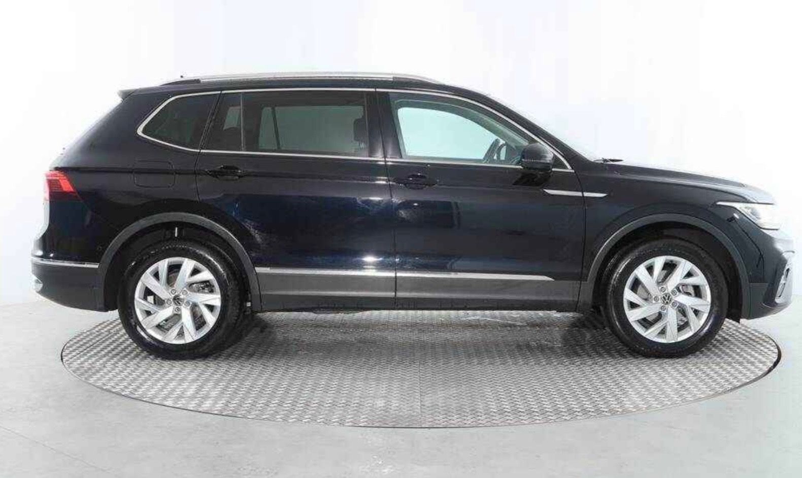 Volkswagen Tiguan Allspace, 7 míst, 2.0. TDI, 110, záruka - fotka 3