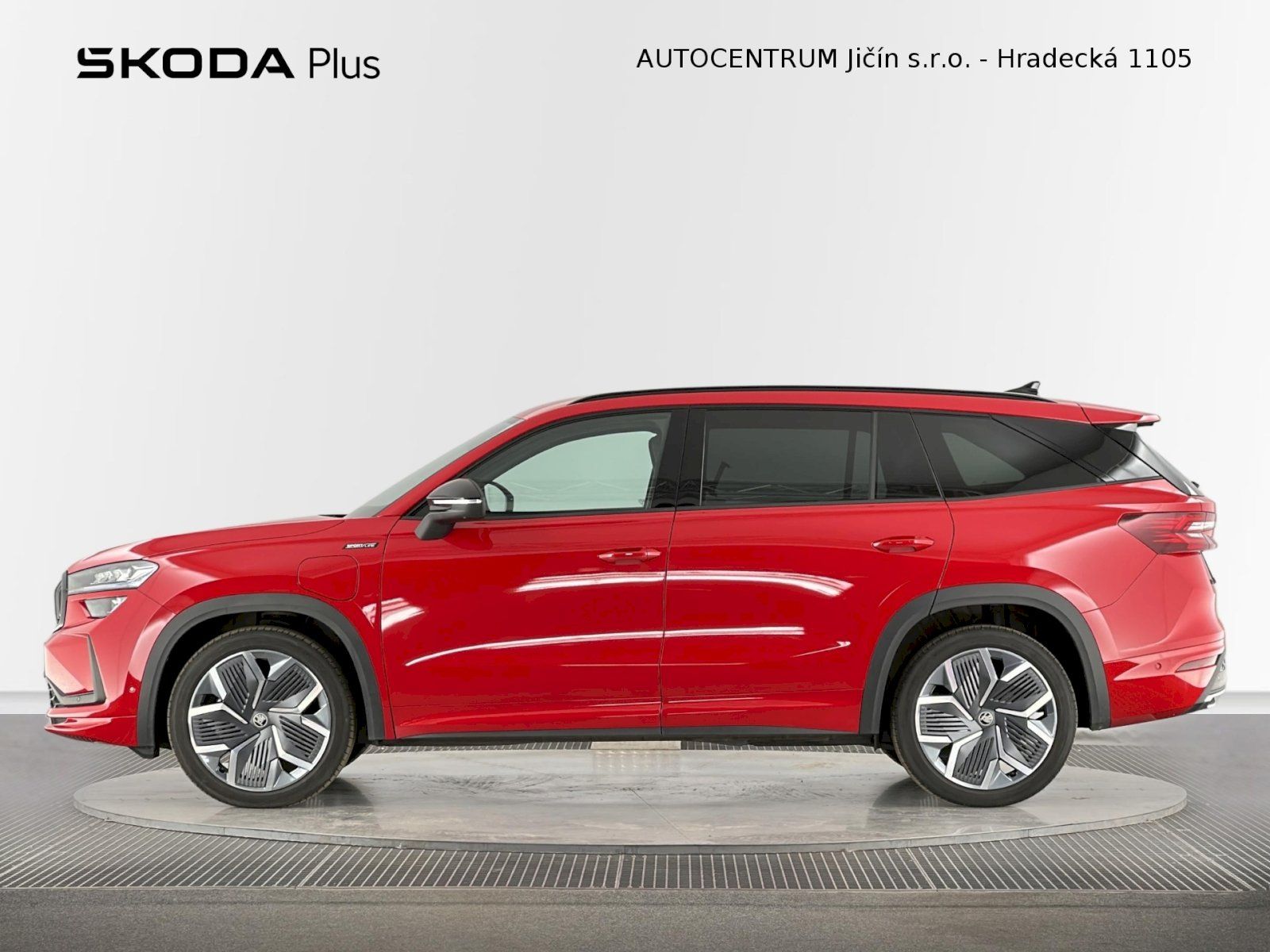 Škoda Kodiaq, iV DSG 1.5TSI 150kW SportLine - fotka 3