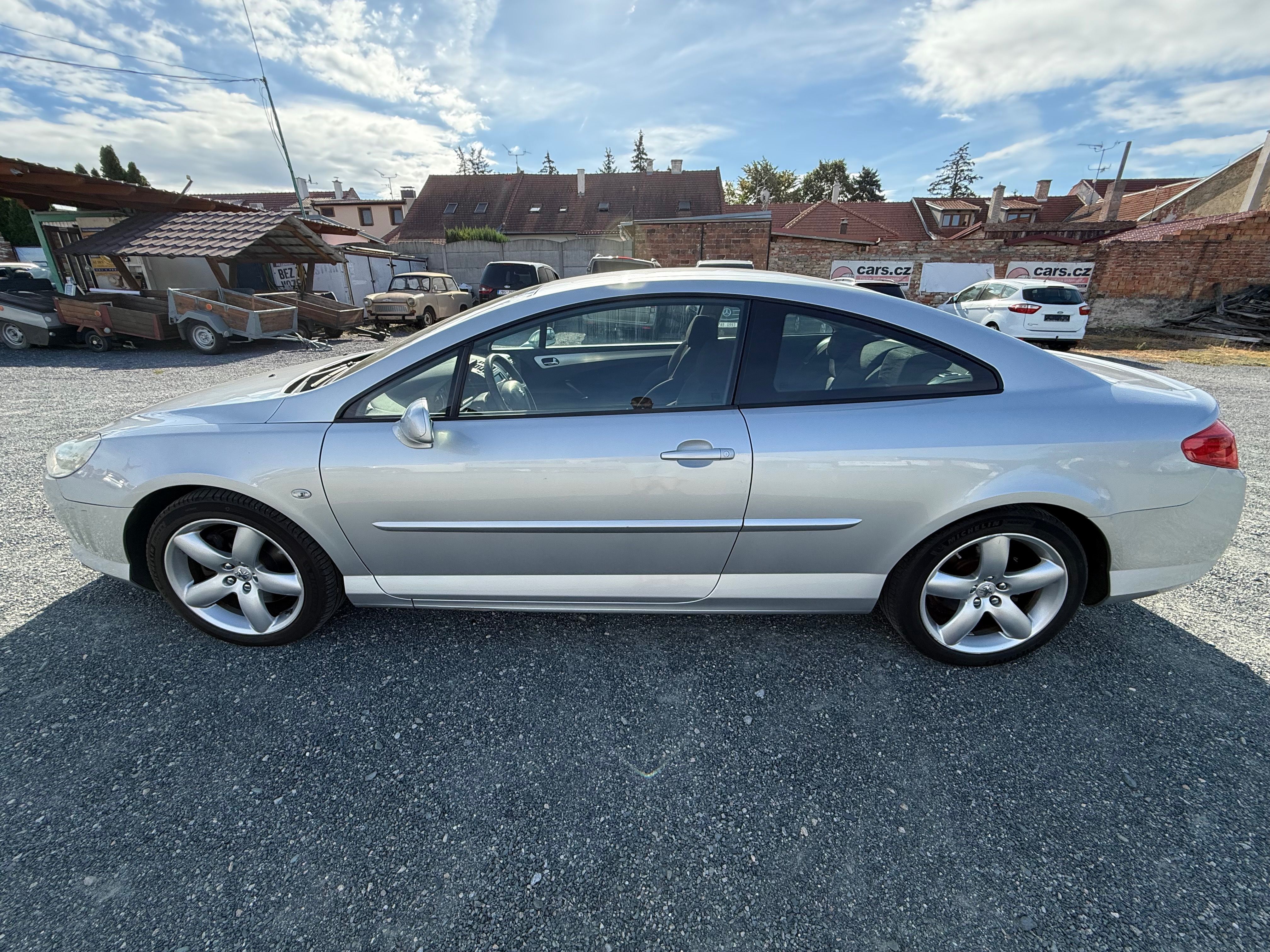 Peugeot 407, 2.7HDi 150KW Coupé Pininfarina - fotka 5