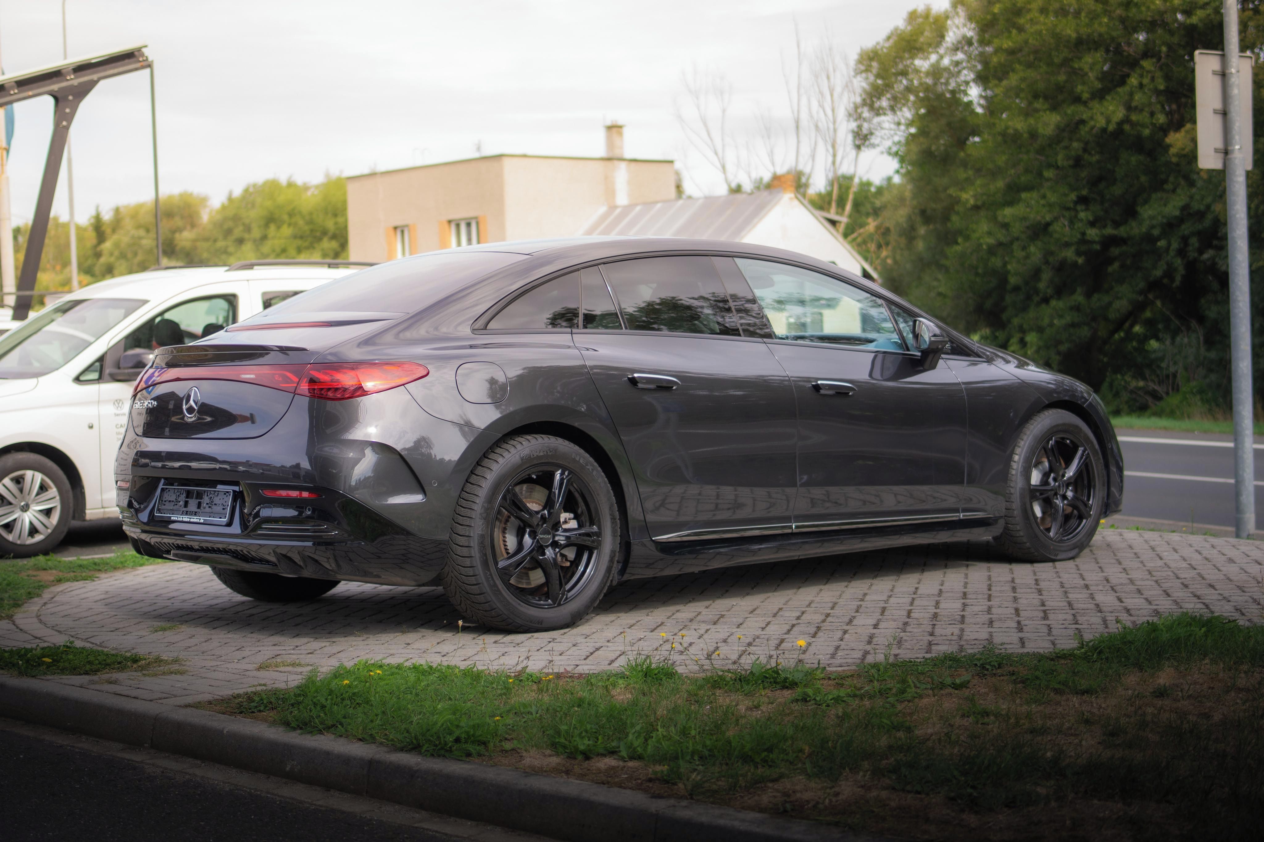 Mercedes-Benz EQE, 350+ Edition ONE - fotka 5