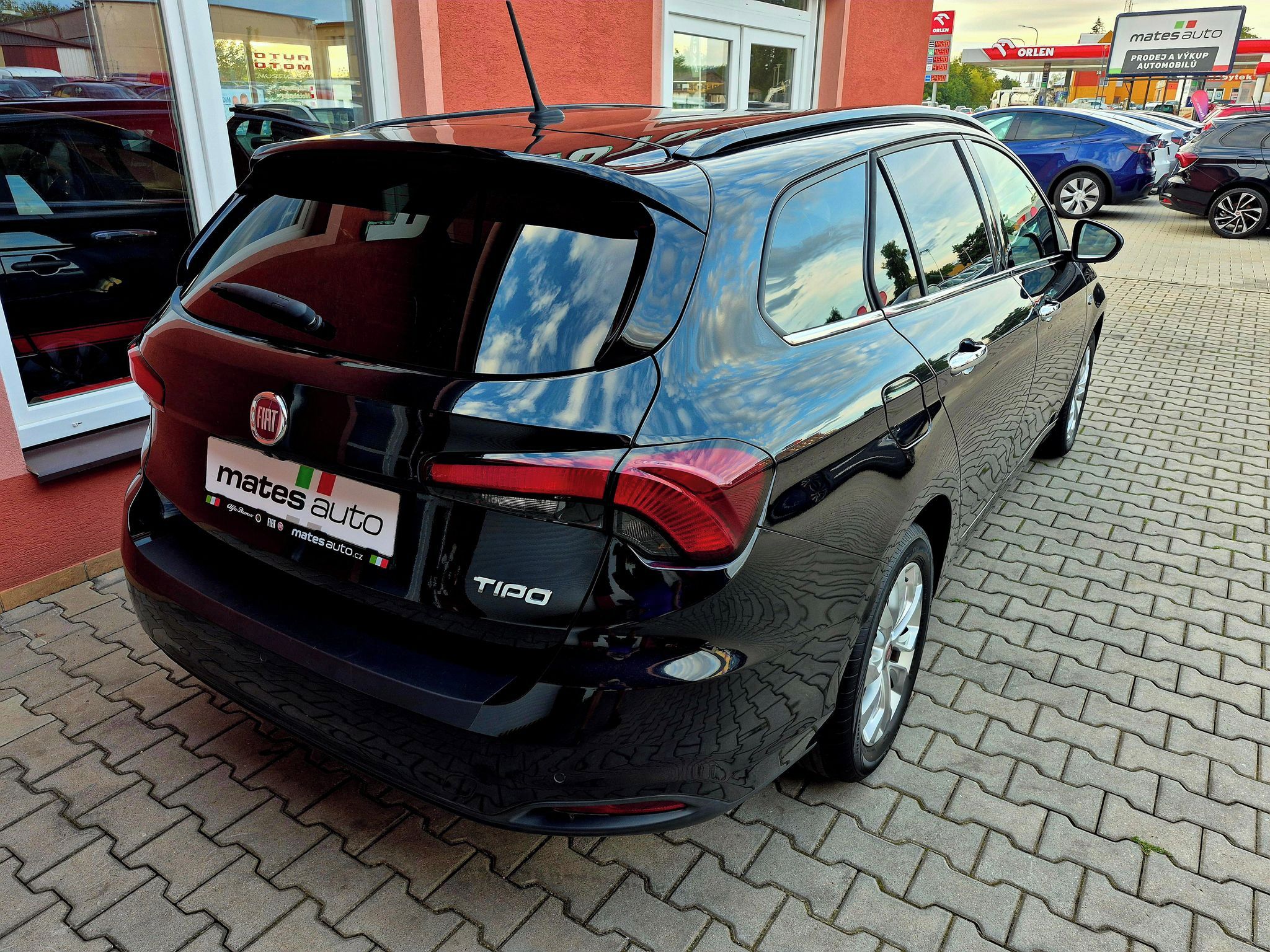 Fiat Tipo, 1.4 TURBO 88kw Lounge - fotka 6