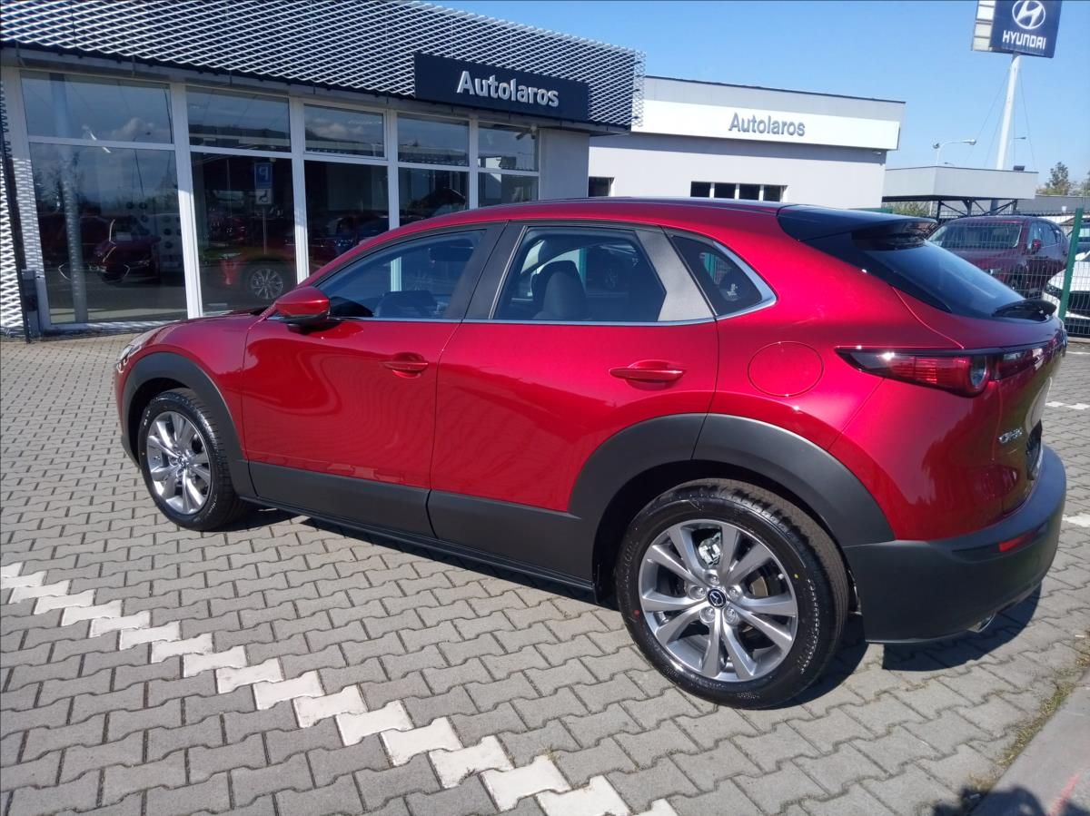 Mazda CX-30, 2,5 e-Skyactiv G140 6AT Centre - fotka 4