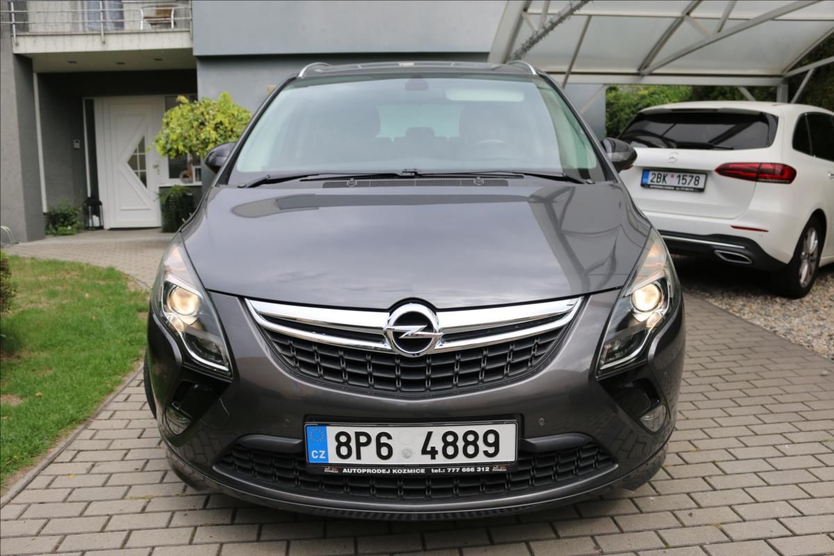 Opel Zafira, 1,4 Tourer, Turbo, DSG, 7míst - fotka 2