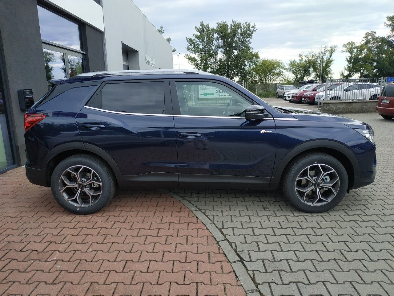 KGM Korando, 1.5T,SMART,2WD,AT,SKLADEM - fotka 4