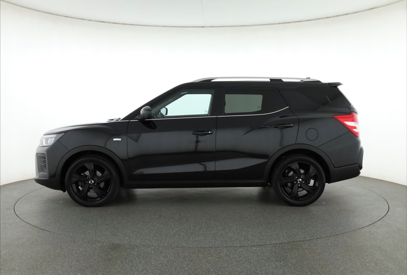 SsangYong Tivoli, 1.5 T-GDI, Serv.kniha - fotka 3