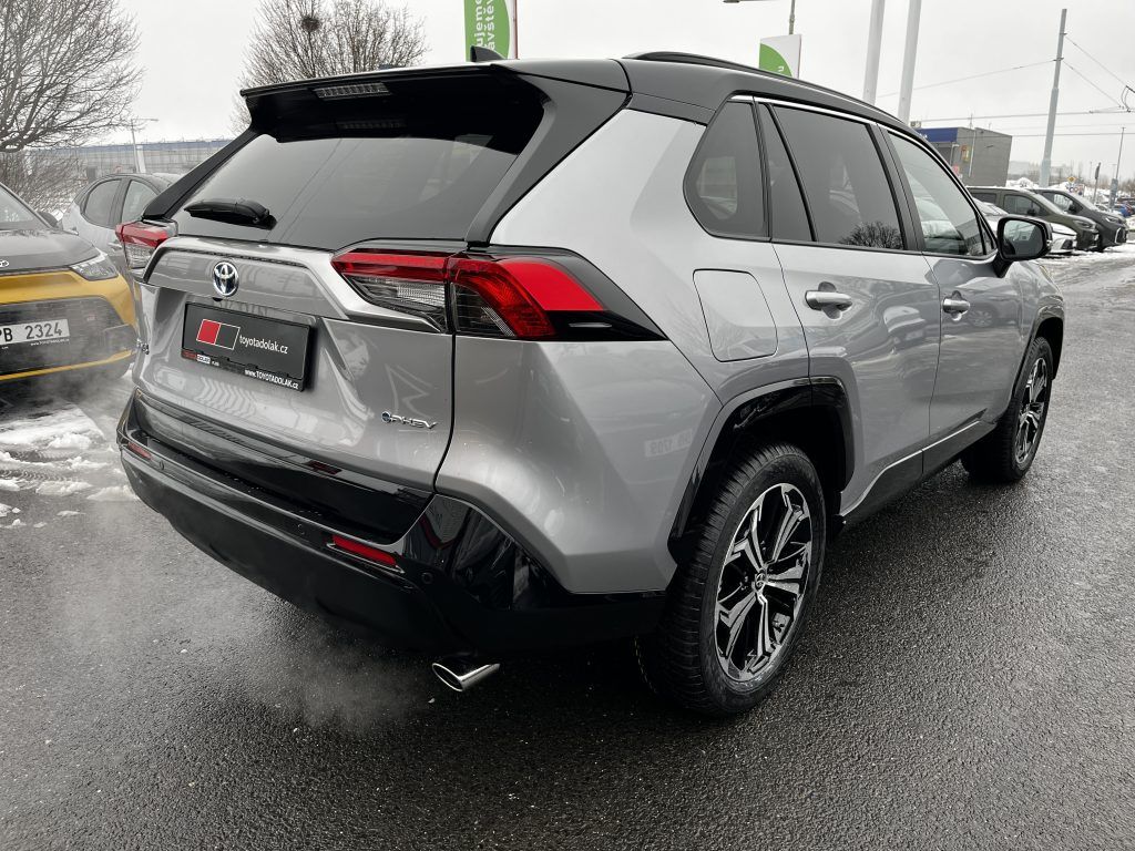 Toyota Rav4, 2.5 Plug-in Hybrid ODBĚR IHNED - fotka 4