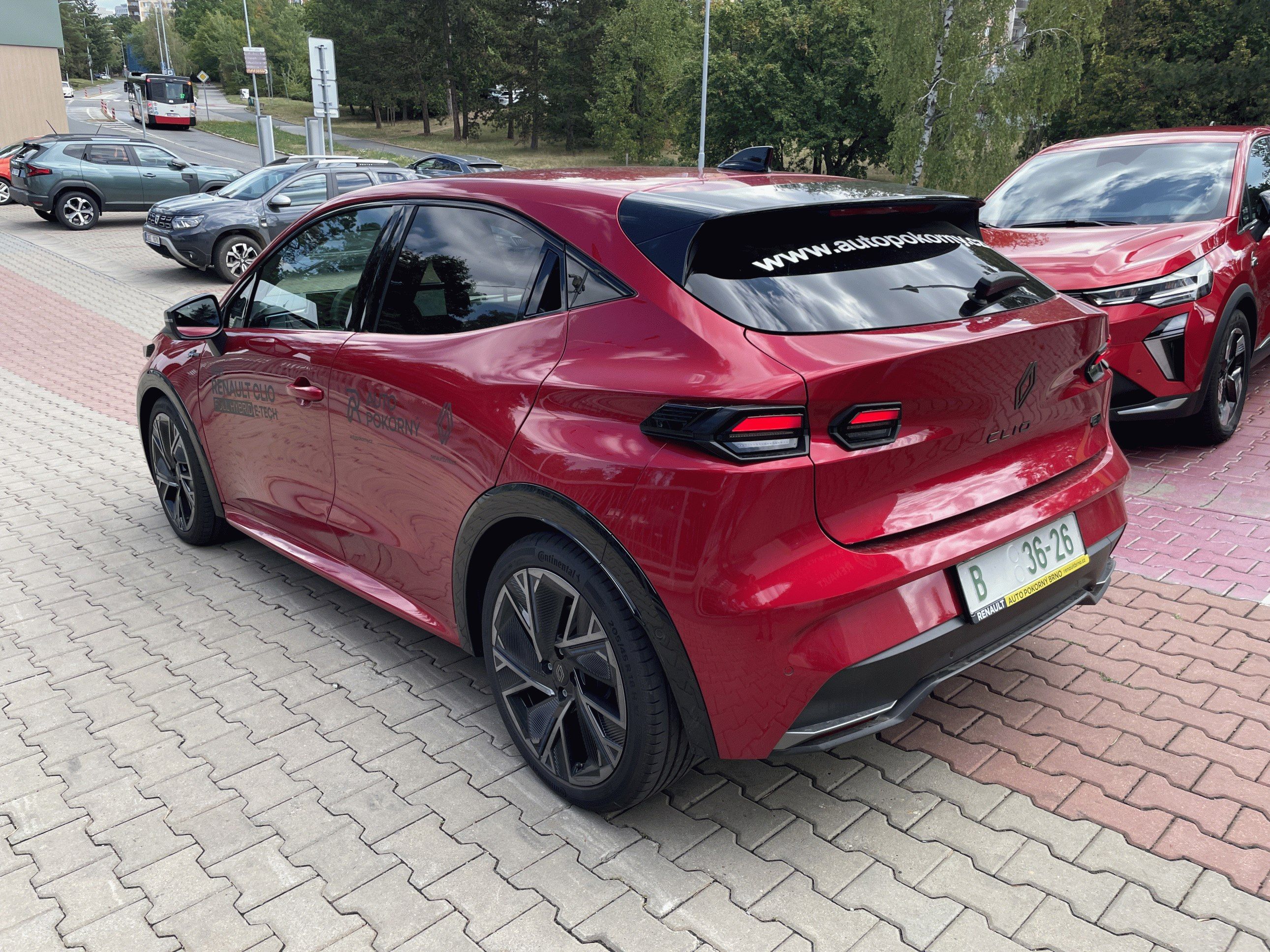 Renault Clio, esprit Alpine full hybrid E-Te - fotka 3
