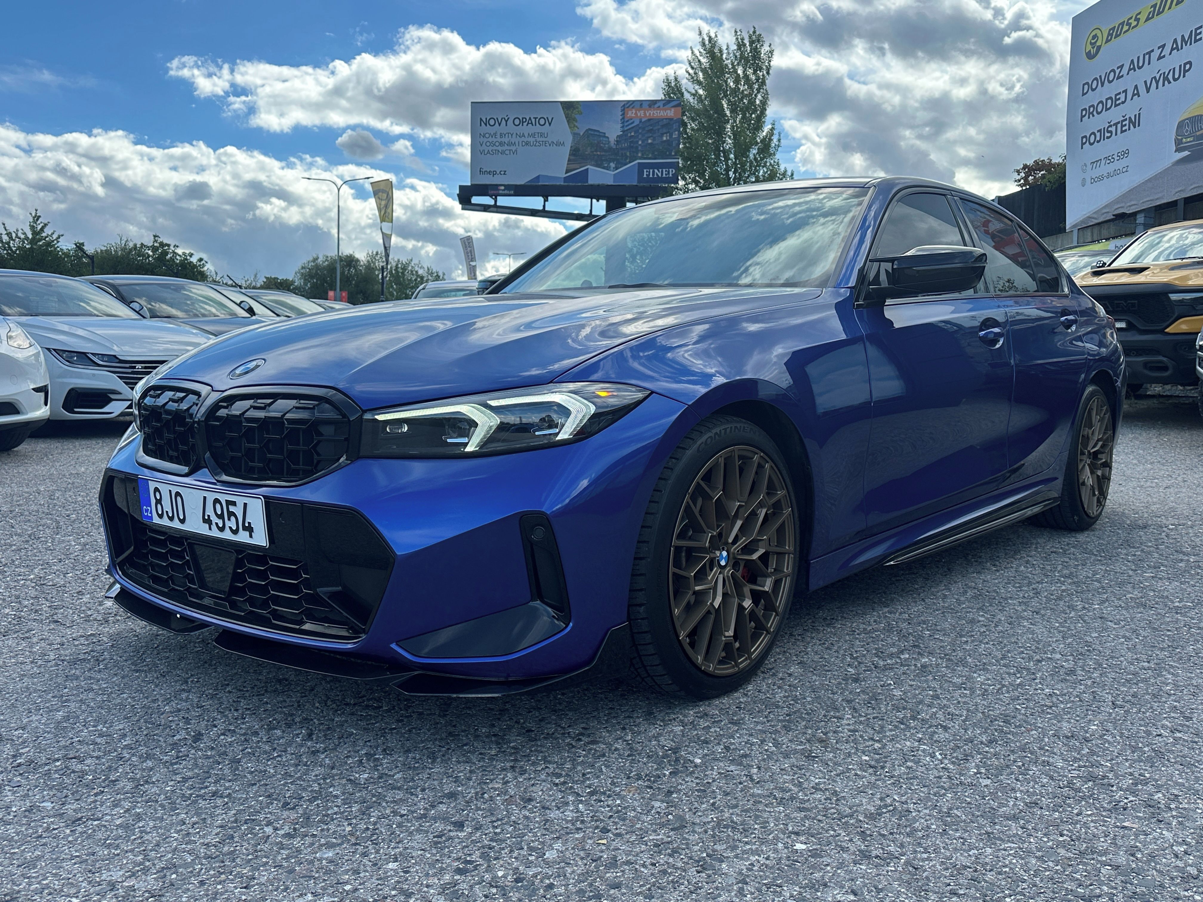BMW Řada 3, BMW 330I  2023 - fotka 5