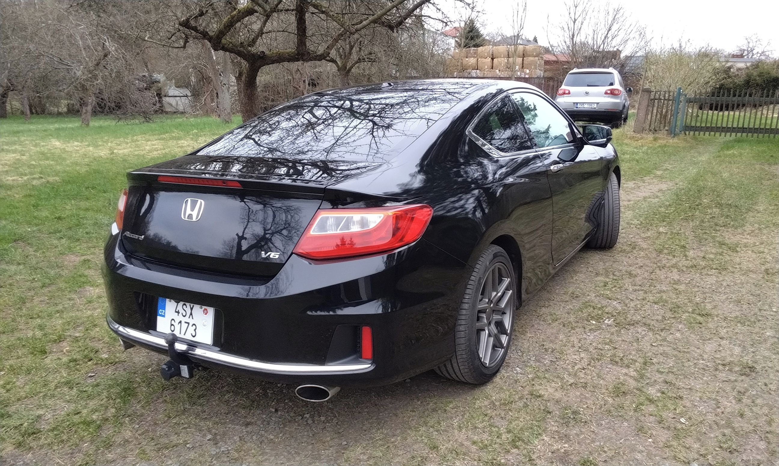 Honda Accord, Coupe EX-L V6 - fotka 5