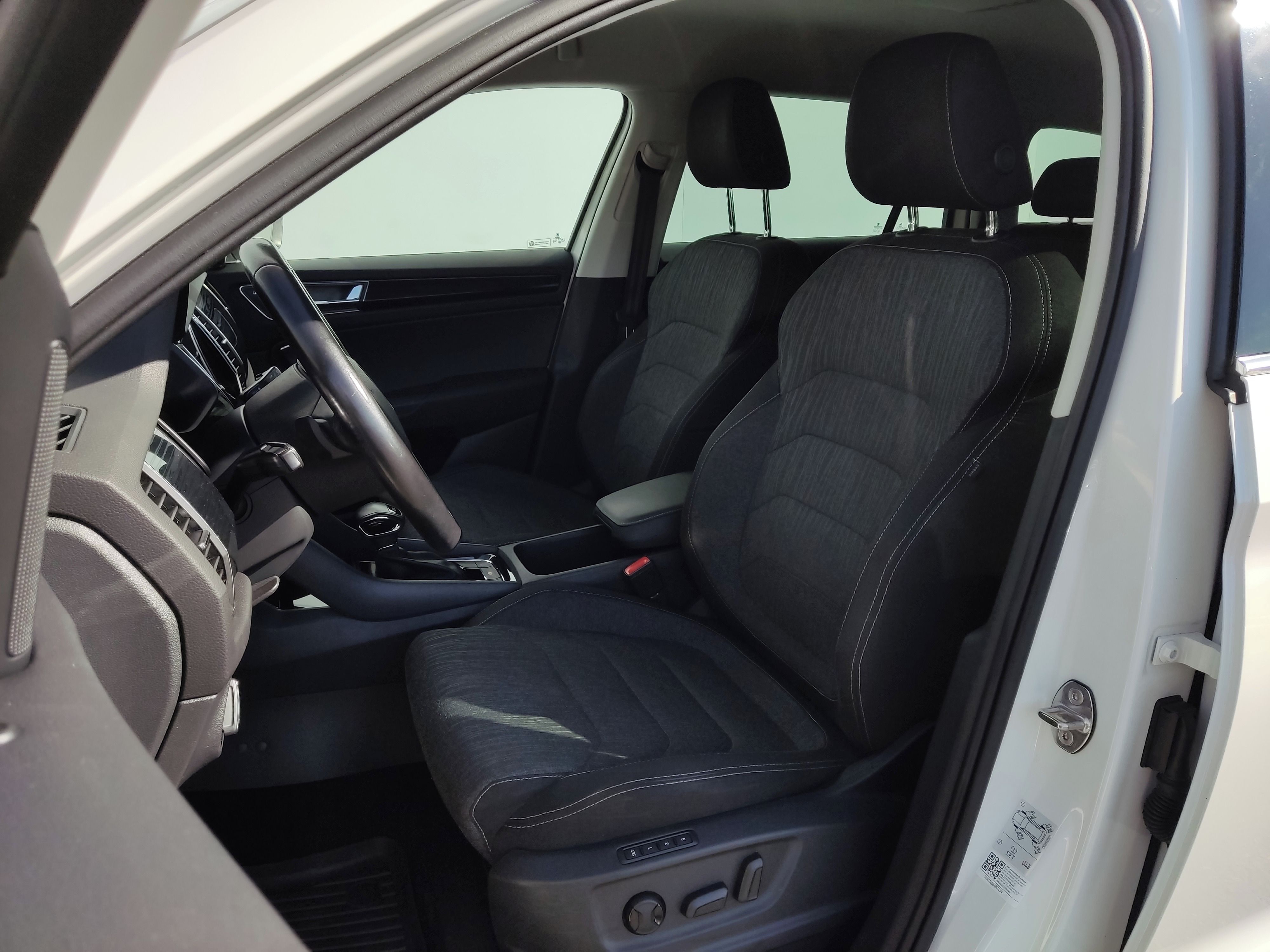 Škoda Kodiaq, 1.4 TSI DSG Style Business - fotka 6