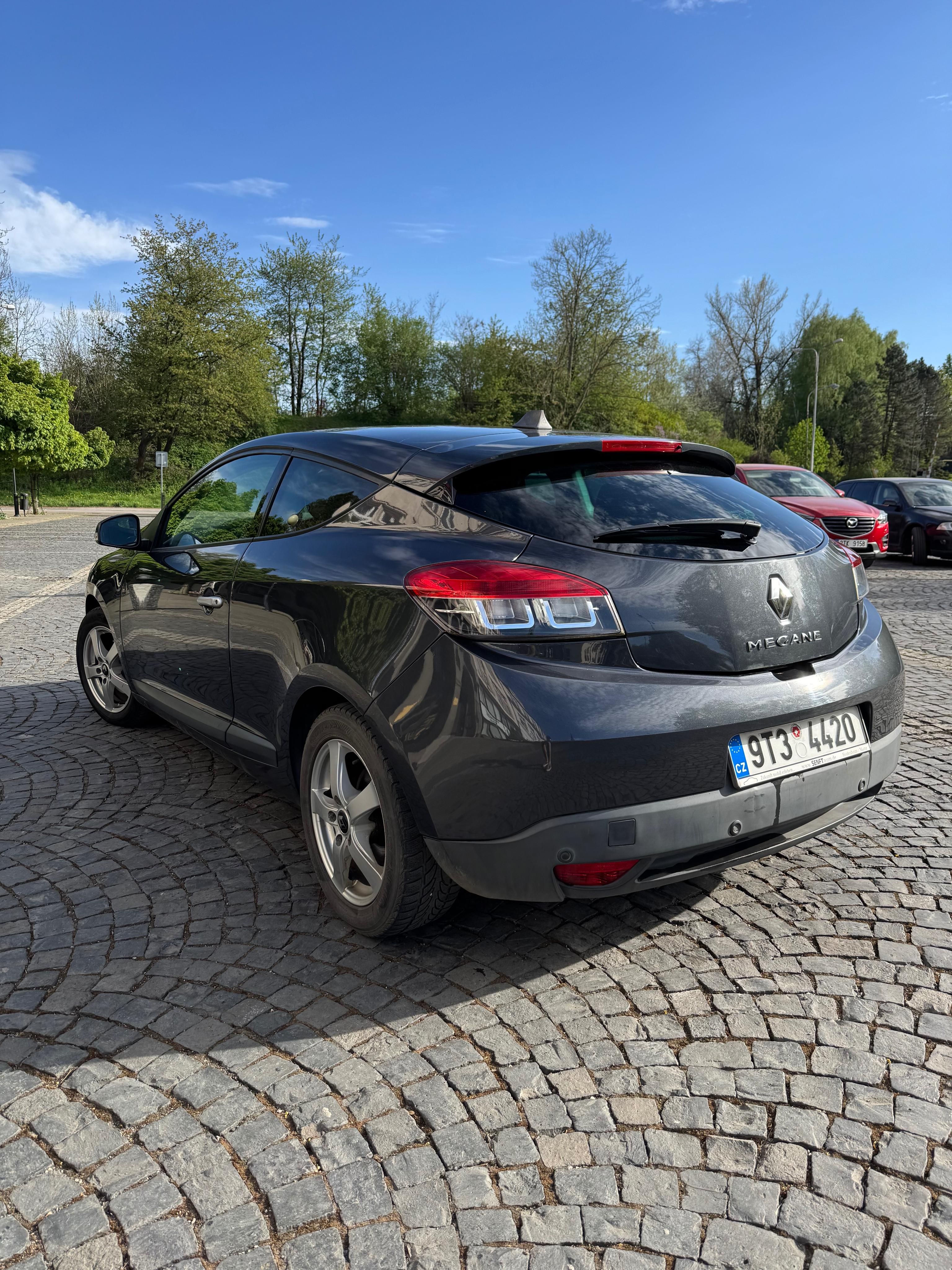 Renault Mégane, III Coupé 1.5 dCi - fotka 3