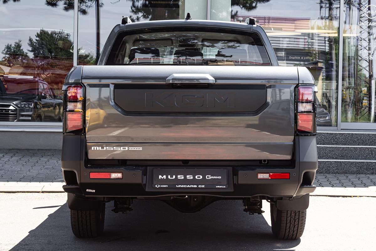 KGM Musso Grand, 2,2 e-XDI 4WD AT STYLEplus - fotka 6